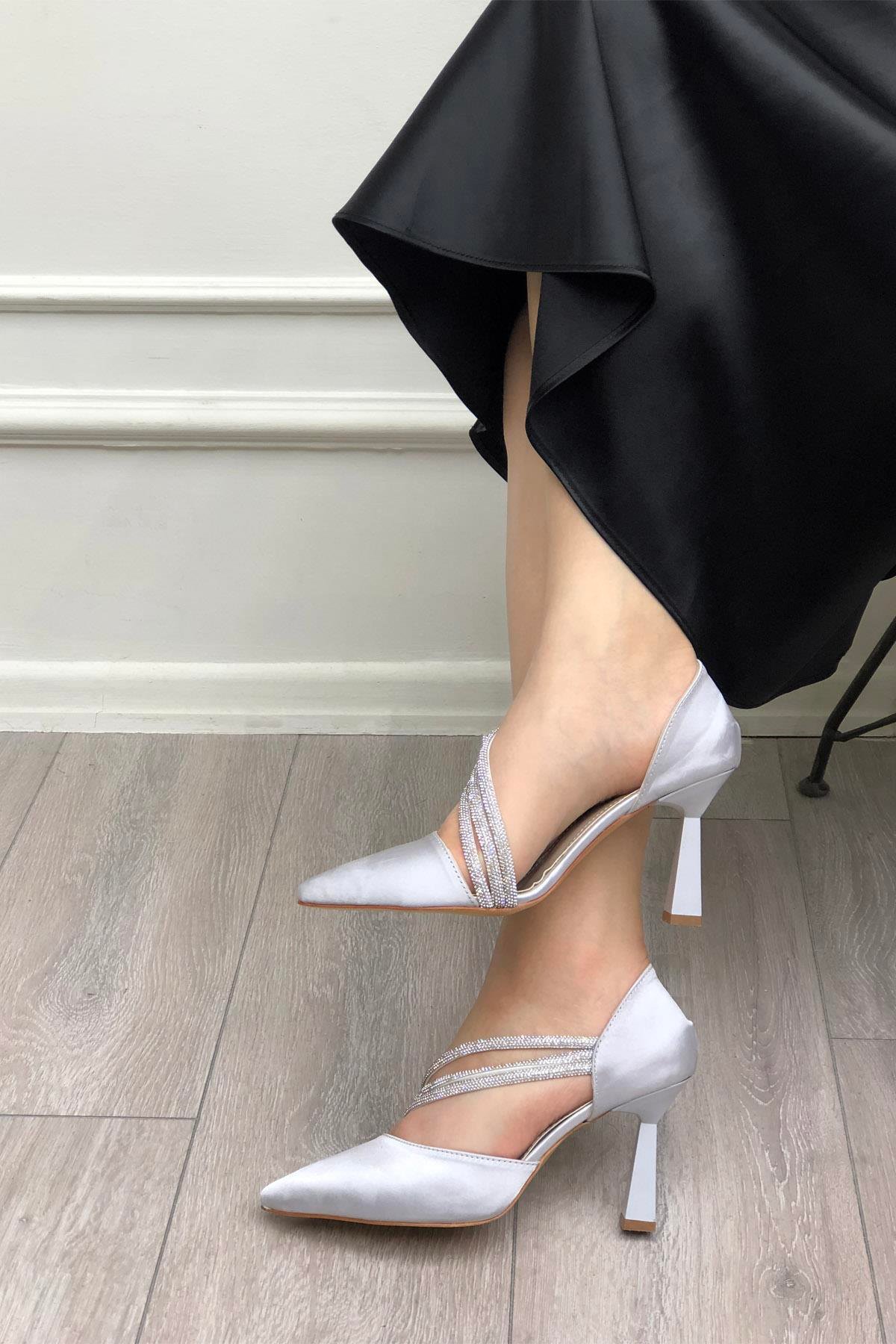 My Bella SP-818 Bilekten Taşlı Kadın Stiletto Gümüş Saten