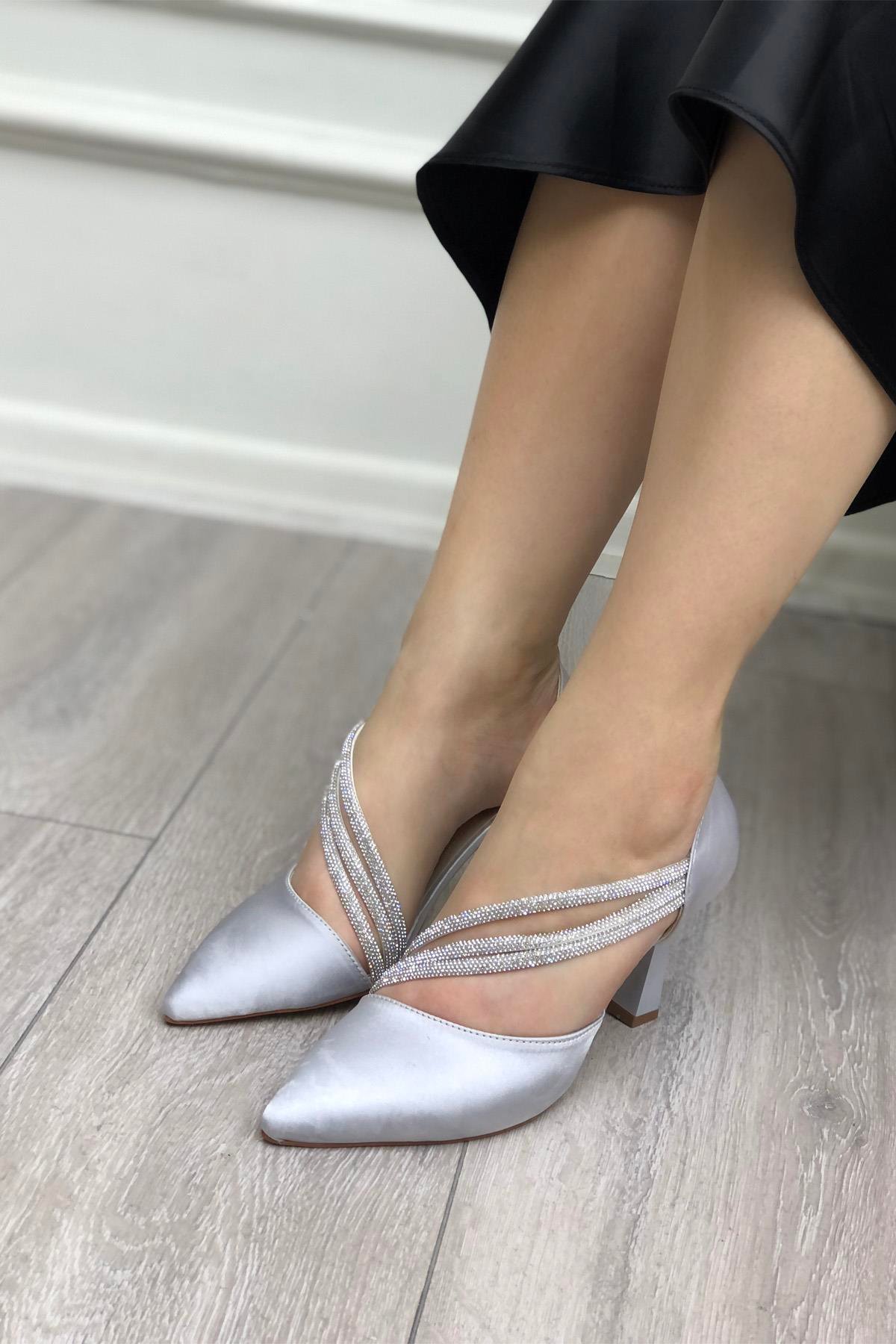 My Bella SP-818 Bilekten Taşlı Kadın Stiletto Gümüş Saten