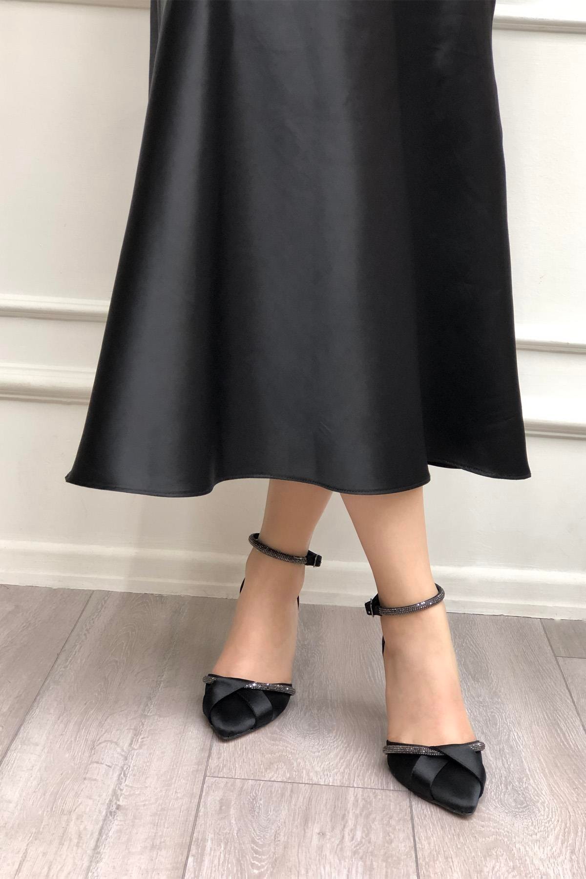 My Bella SP-822 Taşlı  Kumaş Topuklu Kadın Ayakkakbı Siyah