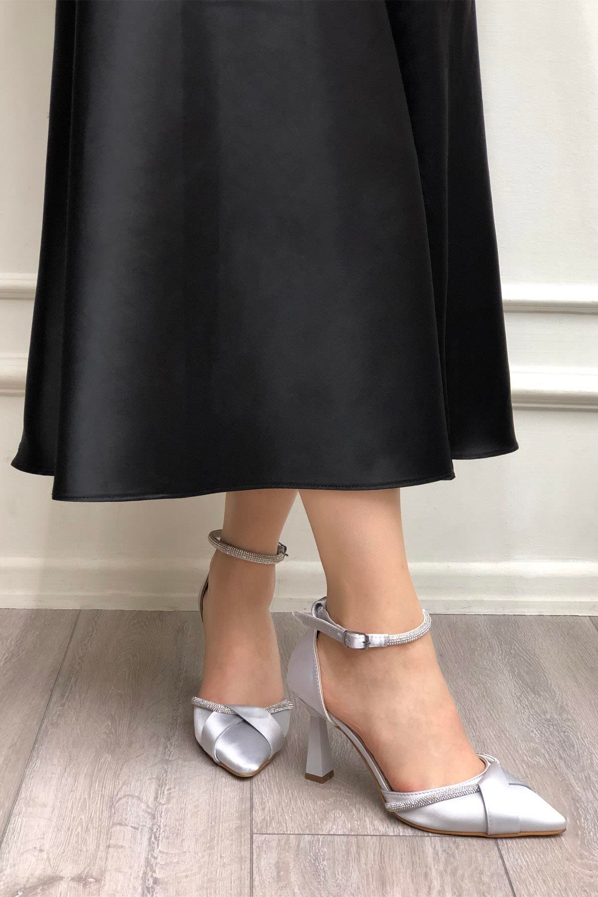 My Bella SP-822 Taşlı  Kumaş Topuklu Kadın Ayakkakbı Gümüş