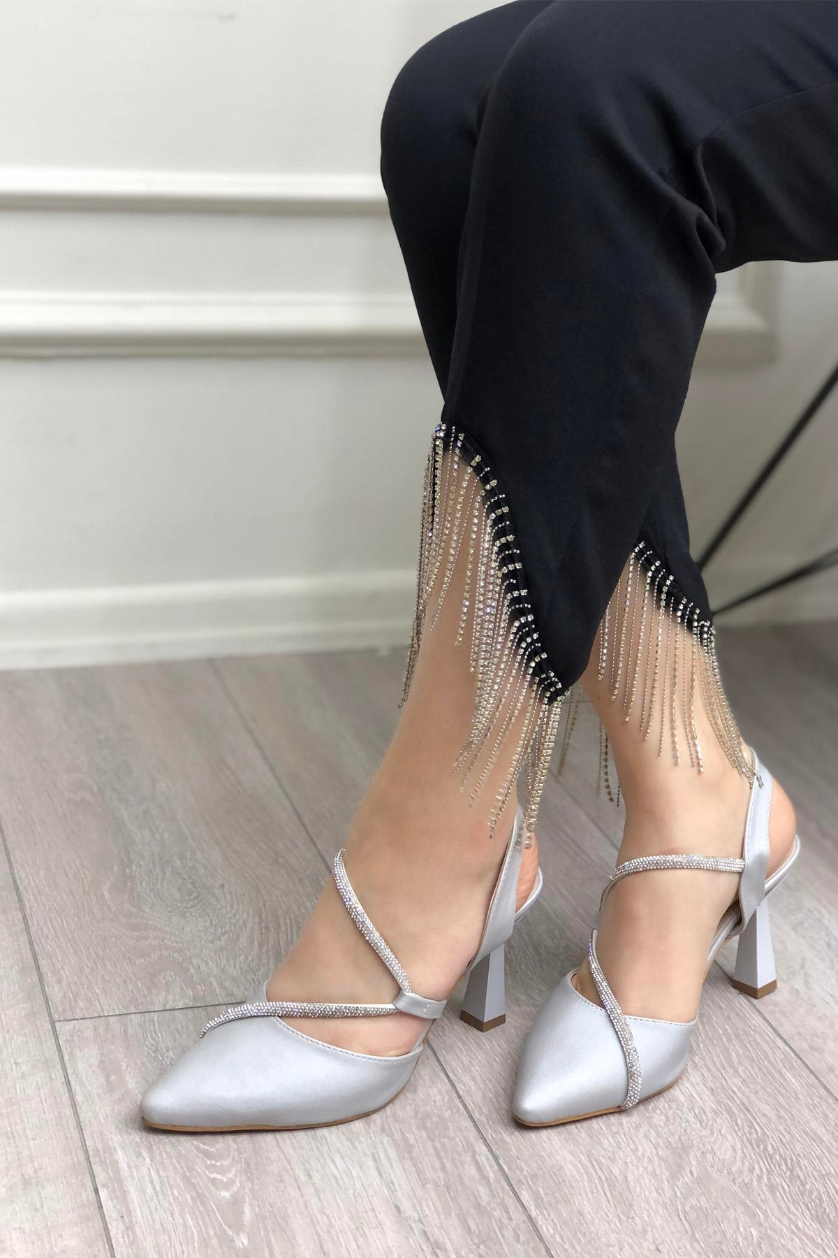 My Bella SP-826 Saten Kadeh Topuk Kadın Ayakkakbı Gümüş Saten