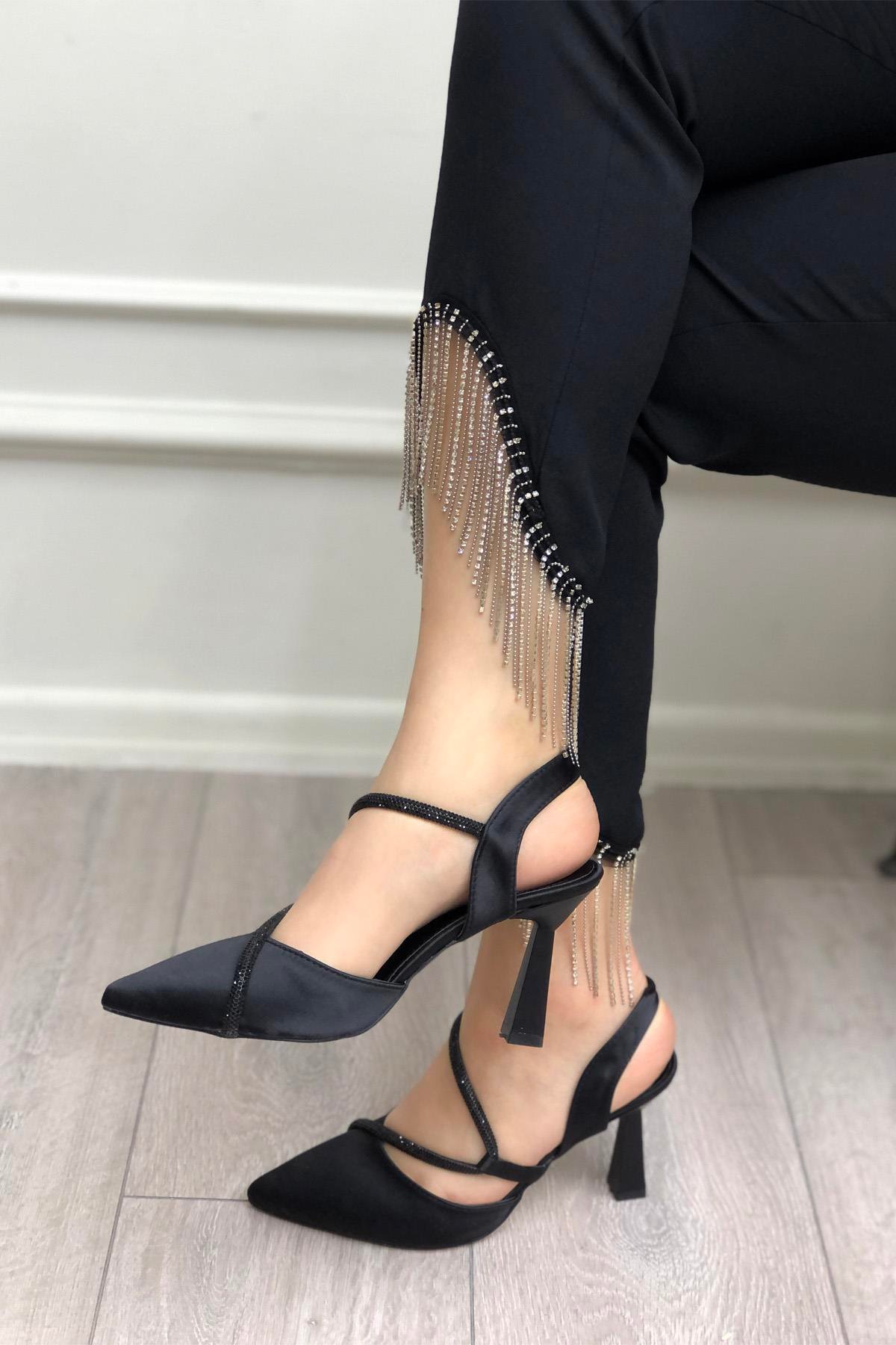 My Bella SP-826 Saten Kadeh Topuk Kadın Ayakkakbı Siyah