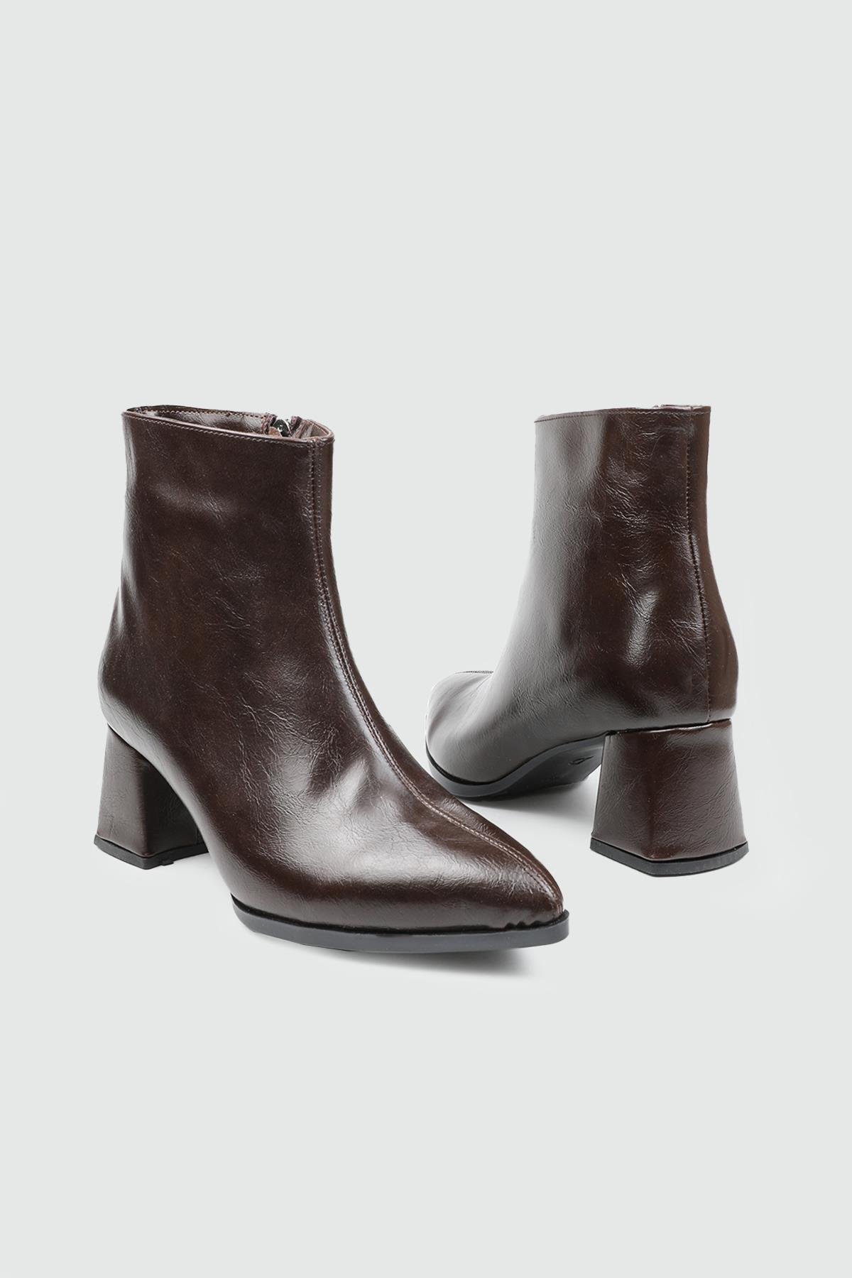 MY BELLA ZP-400 25K Sivri Burun Kadın Bot Kahve Rustik