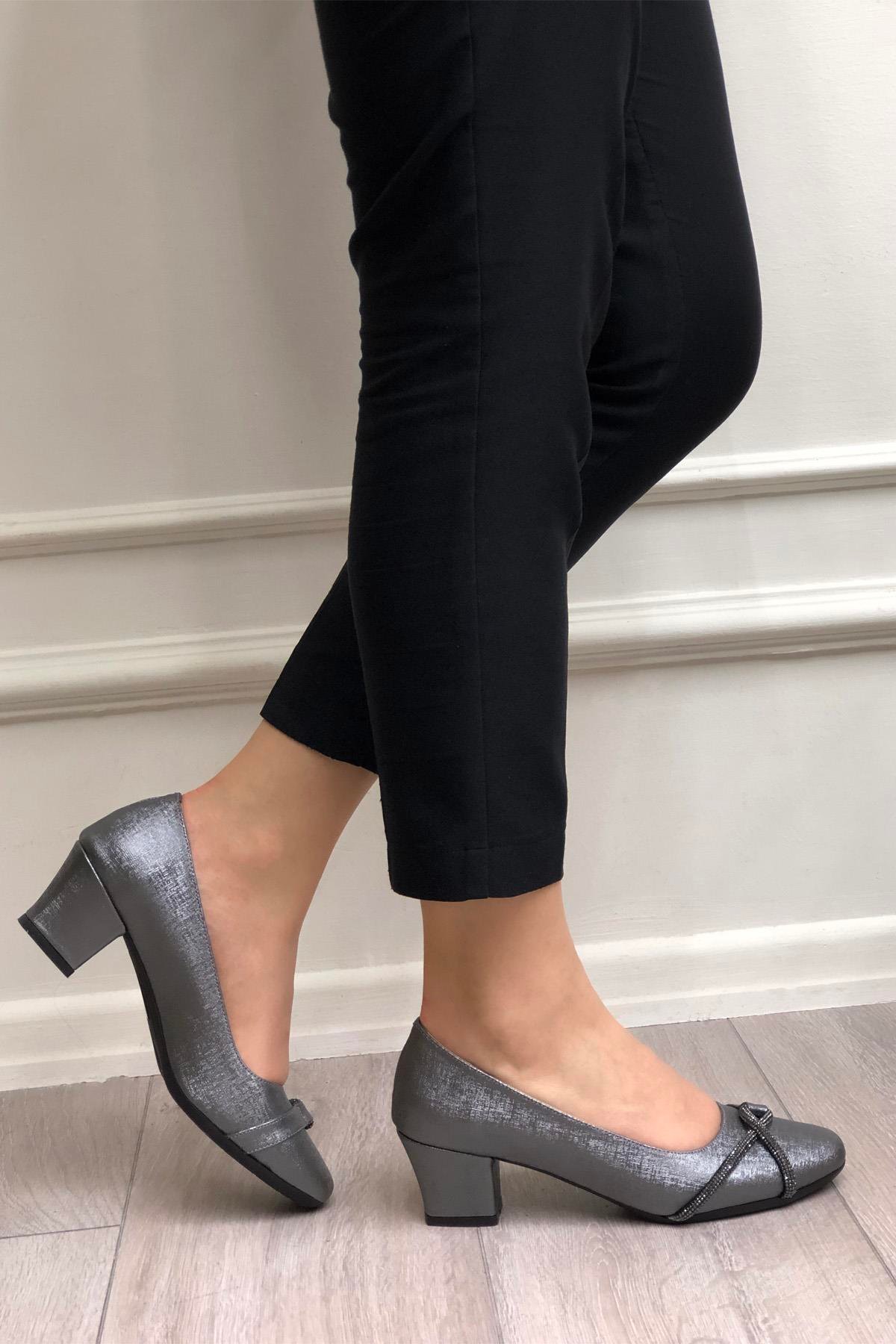 MYBELLA  MF-8631 Taşlı Topuklu Kadın Ayakkabı Nut