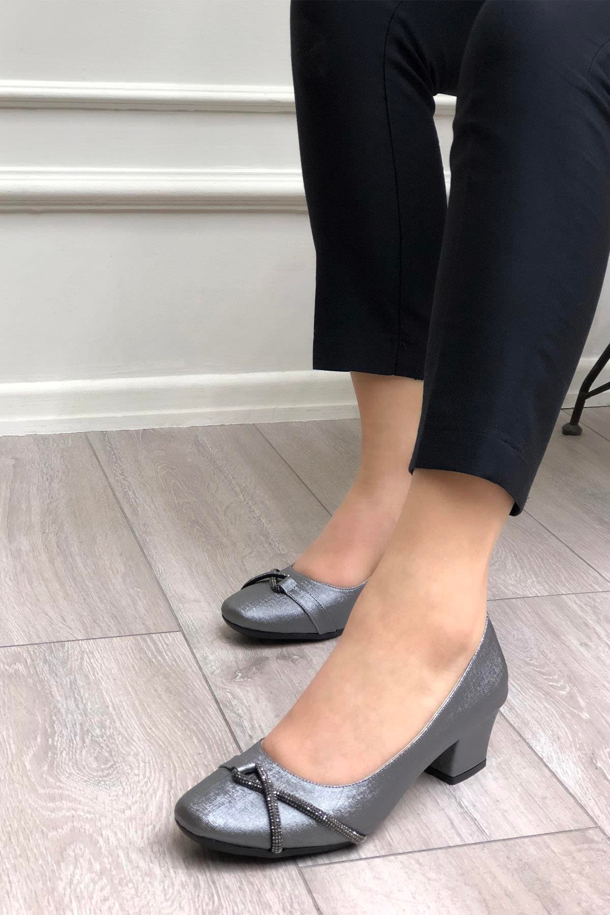 MYBELLA  MF-8631 Taşlı Topuklu Kadın Ayakkabı Nut