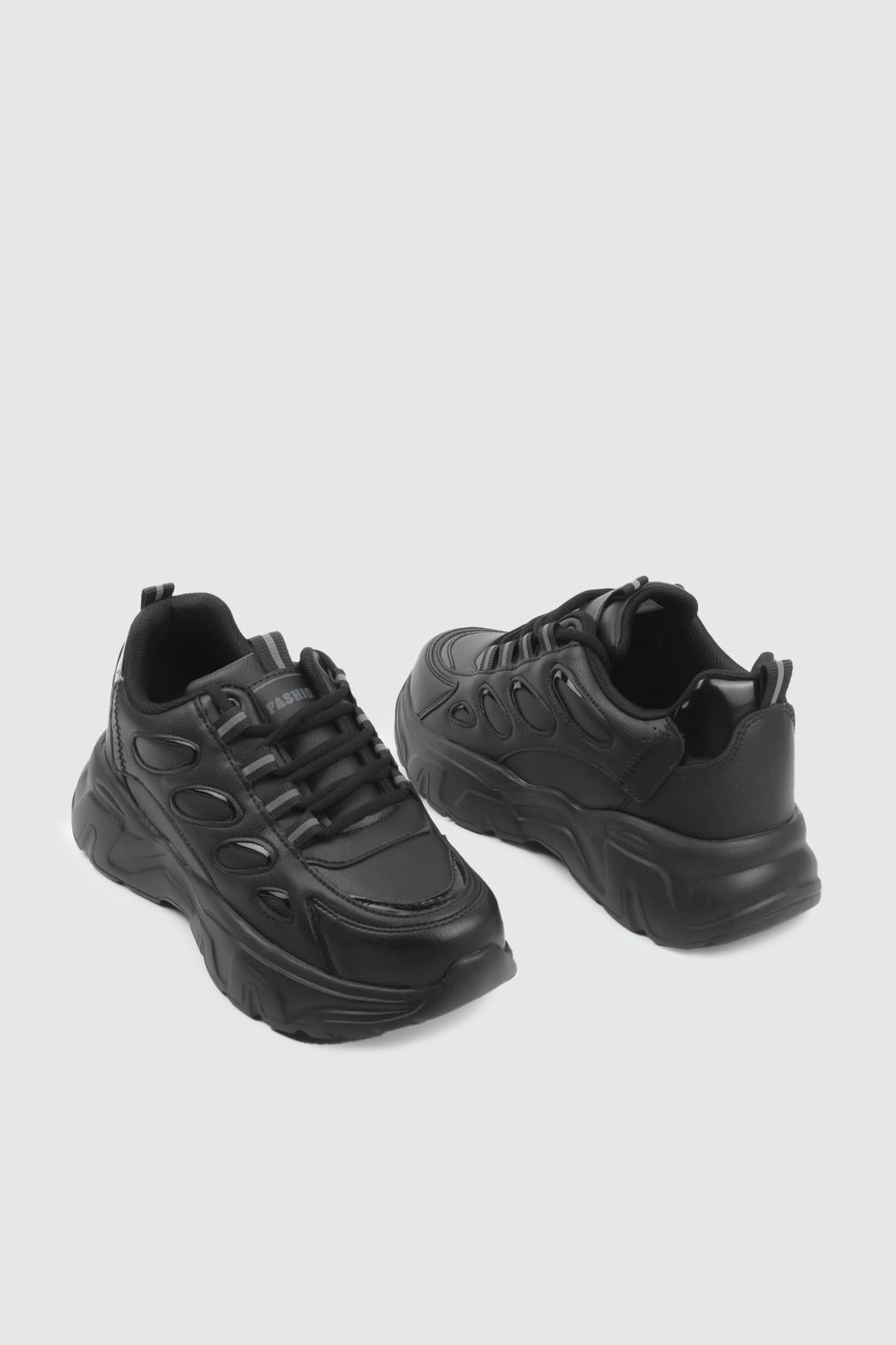 QUEEN STEP 25K 1001 Kadın Cilt Spor Ayakkabı Siyah