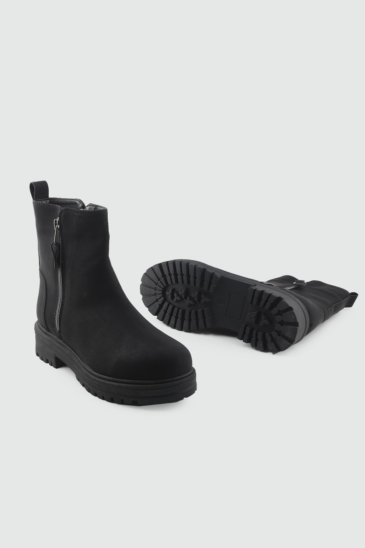 Siyah Zümrüt Kadın Bot AYAKDAŞ 713-9951