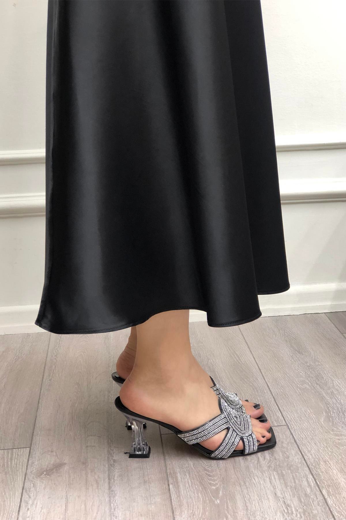 Üçgen Kadın Terlik Siyah My Bella SH-HS 