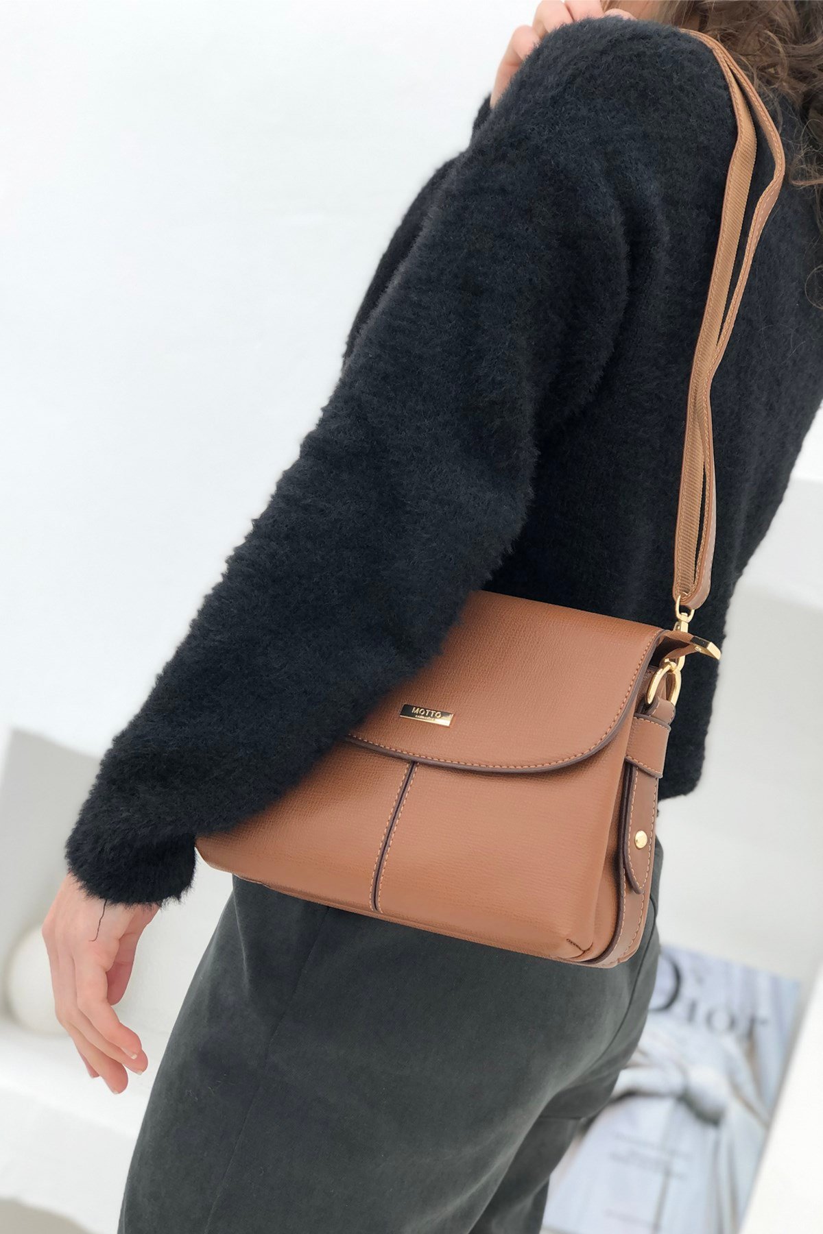 VARONA 1374 Kadın Çanta Taba