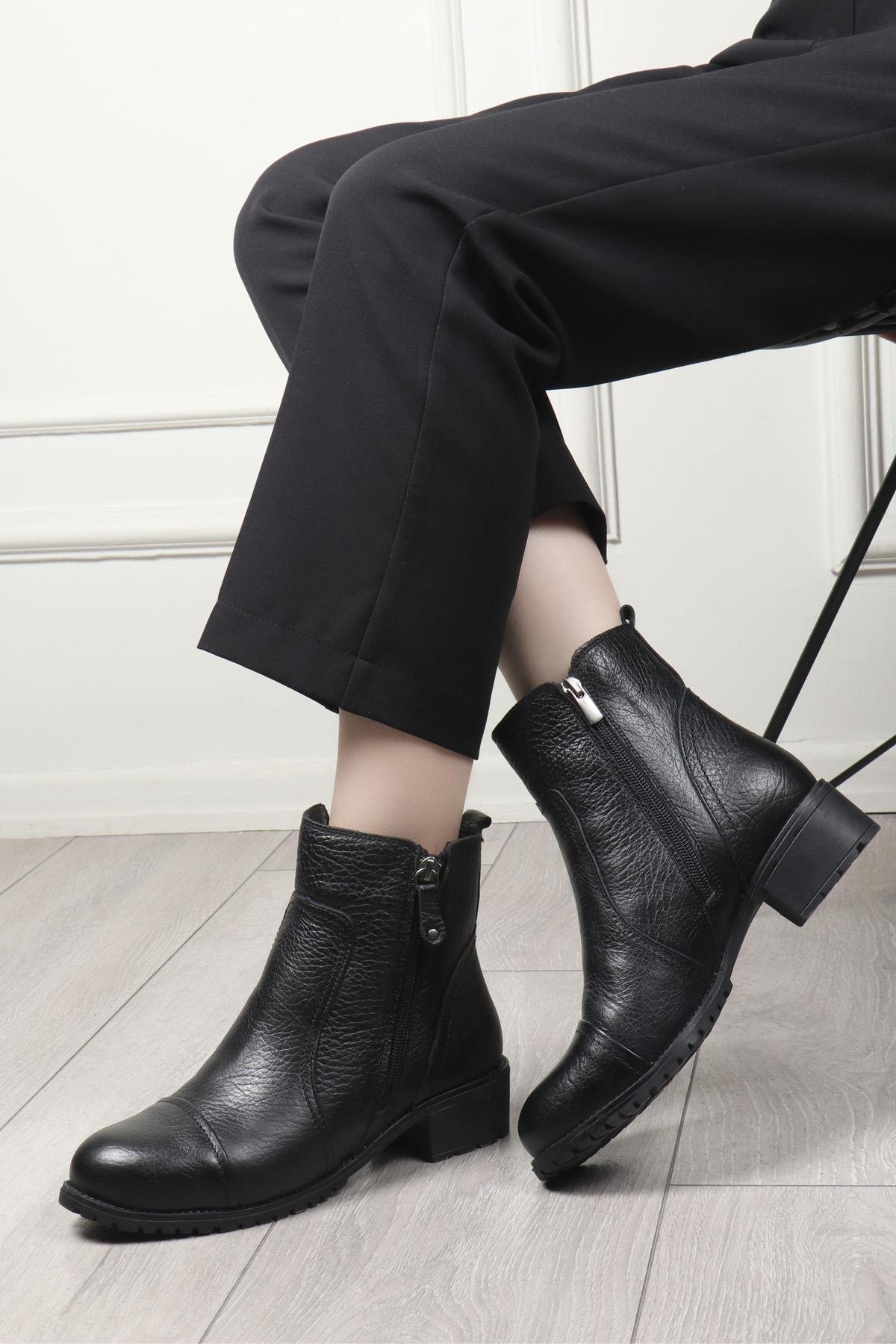 VOYAGER 7550 Kadın Deri Bot Siyah Arizona