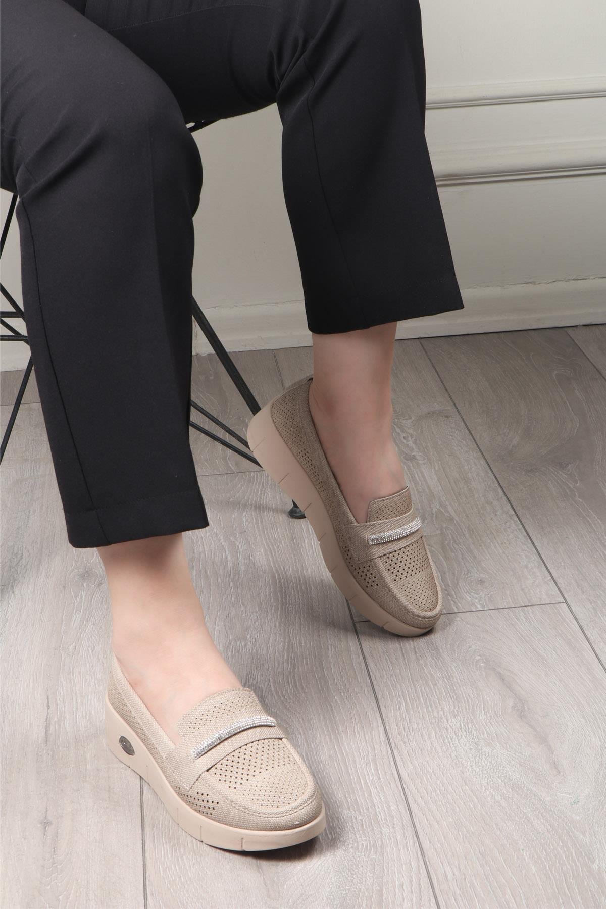 Wanetti 24-220  Poli Kadın Ayakkabı Vizon Kot Lazer