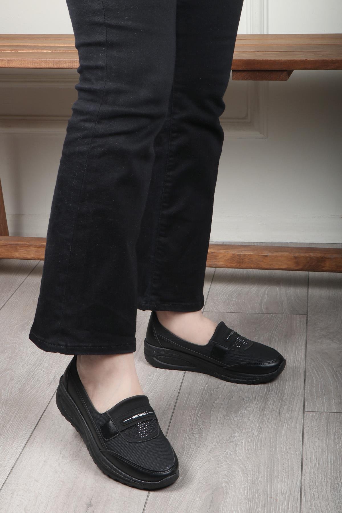 Wanetti 24-311 Taşlı Streçli Poli Kadın Babet Siyah Kot