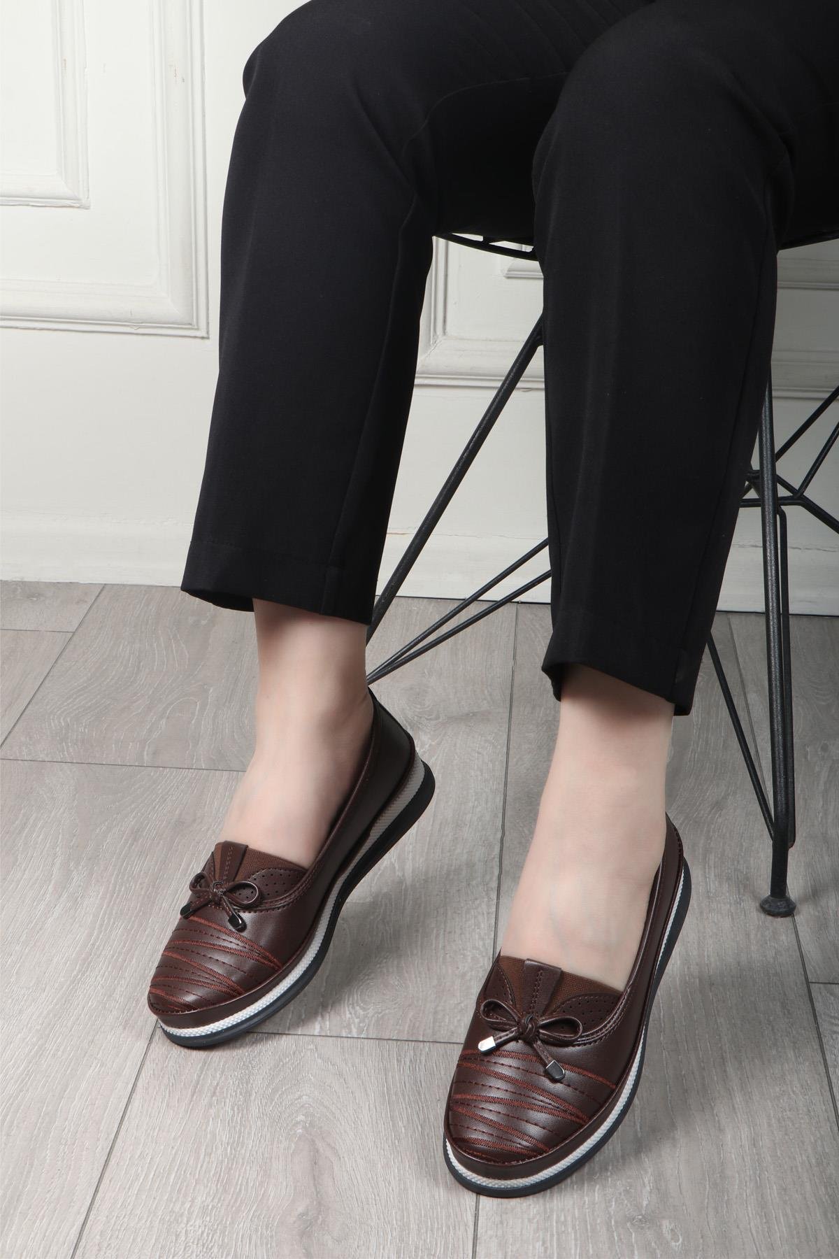 Wanetti 24-421 ATM Termo Kadın Babet Kahve