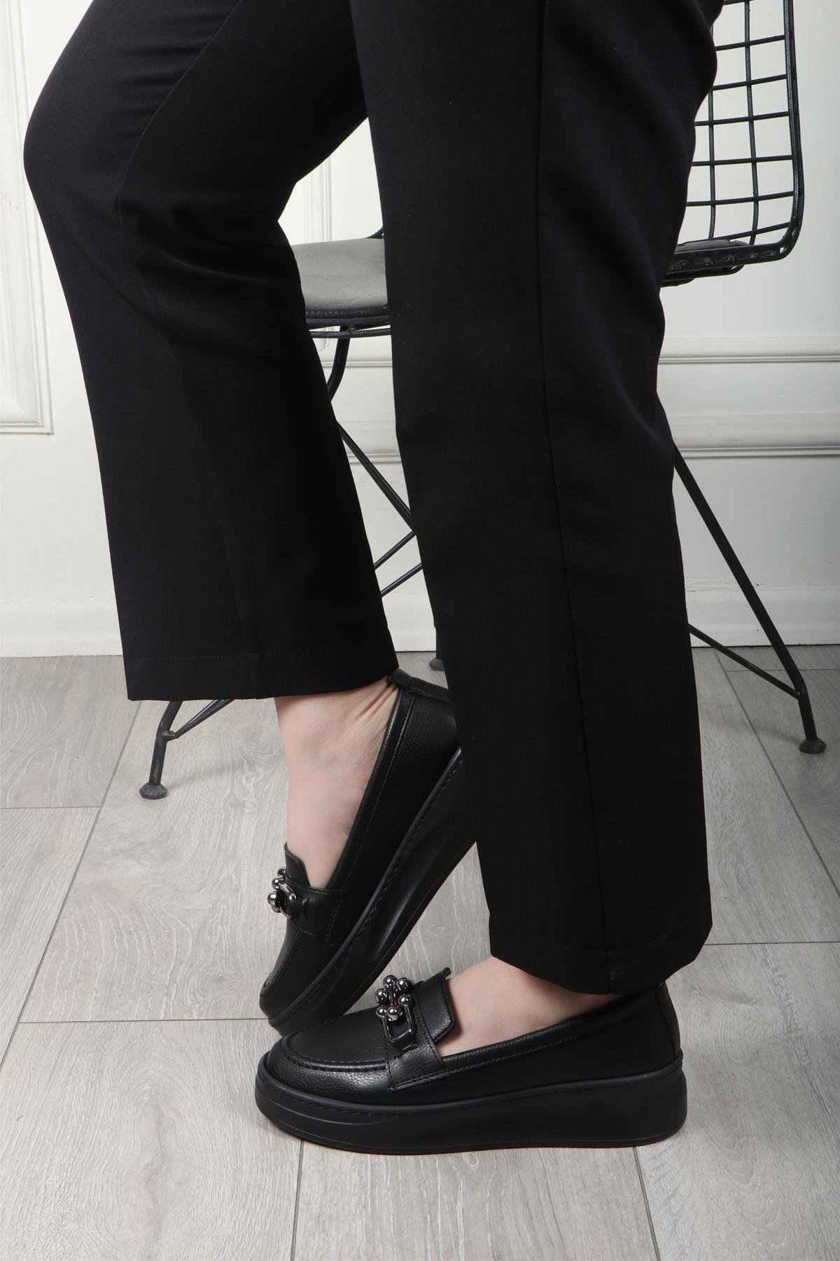 Wanetti 24-602 Yüksek Poli Kadın Ayakkabı Siyah