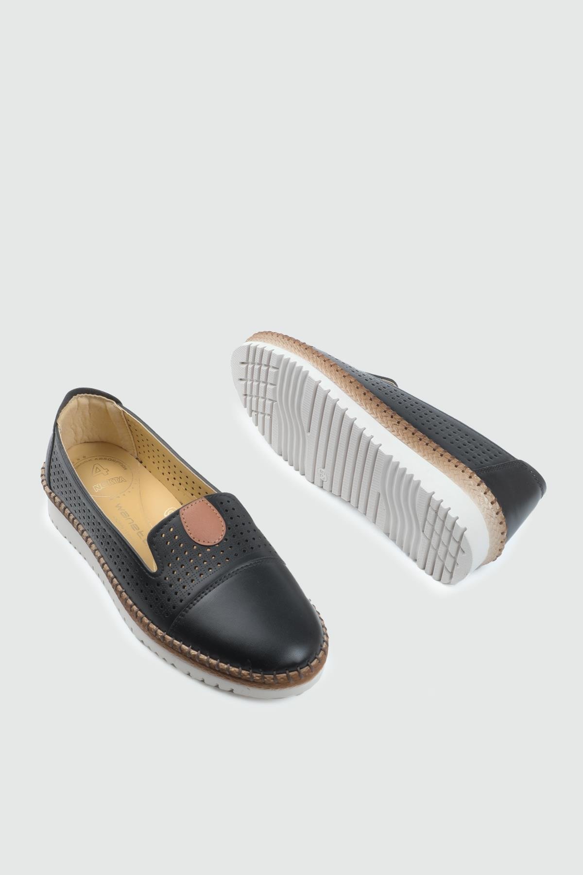 Wanetti 25-507 HCB Kadın Ayakkabı Siyah Cilt Zımbalı