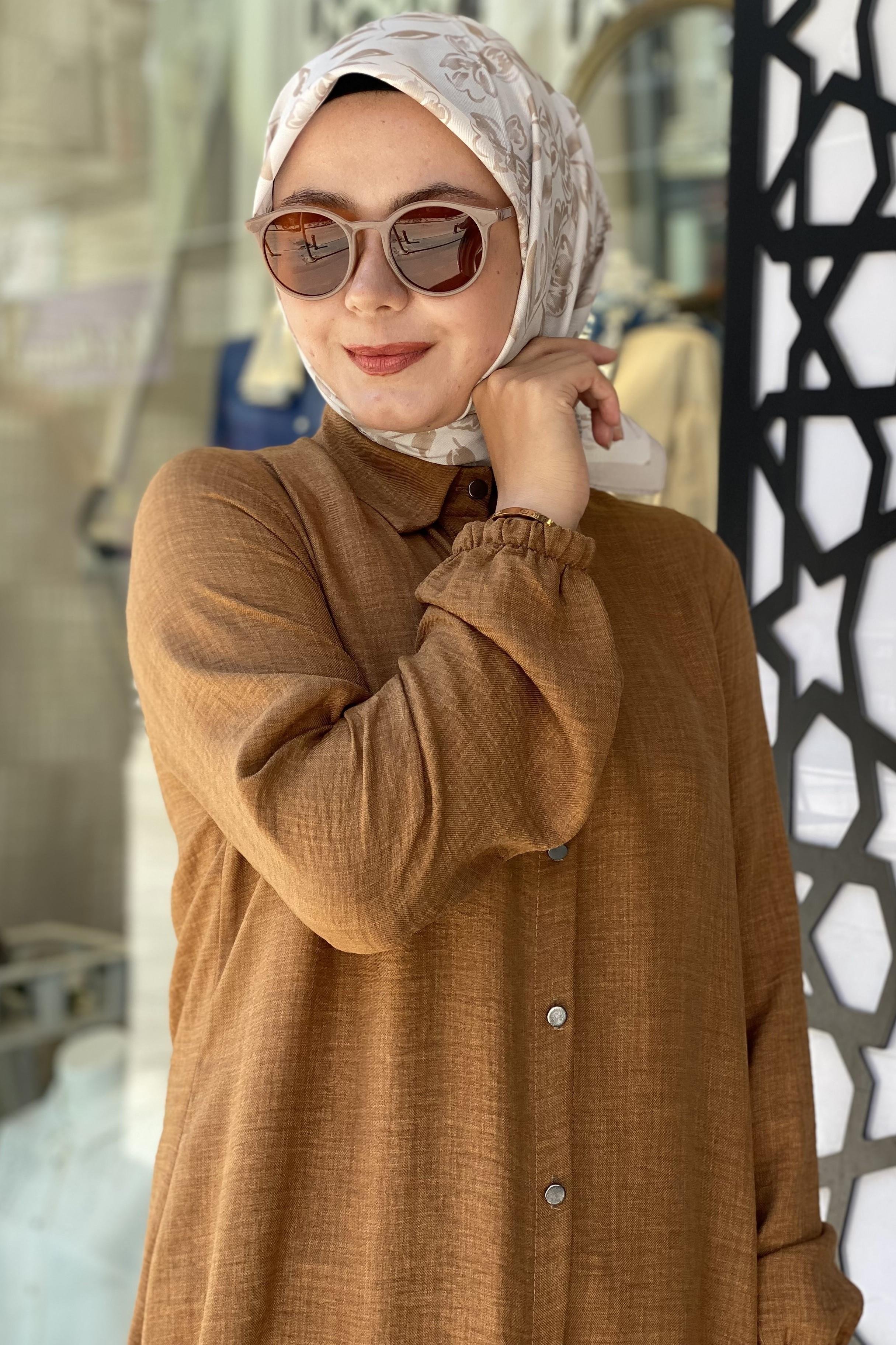 Tesettür 1362 Boydan Düğmeli Giyçık Tunik