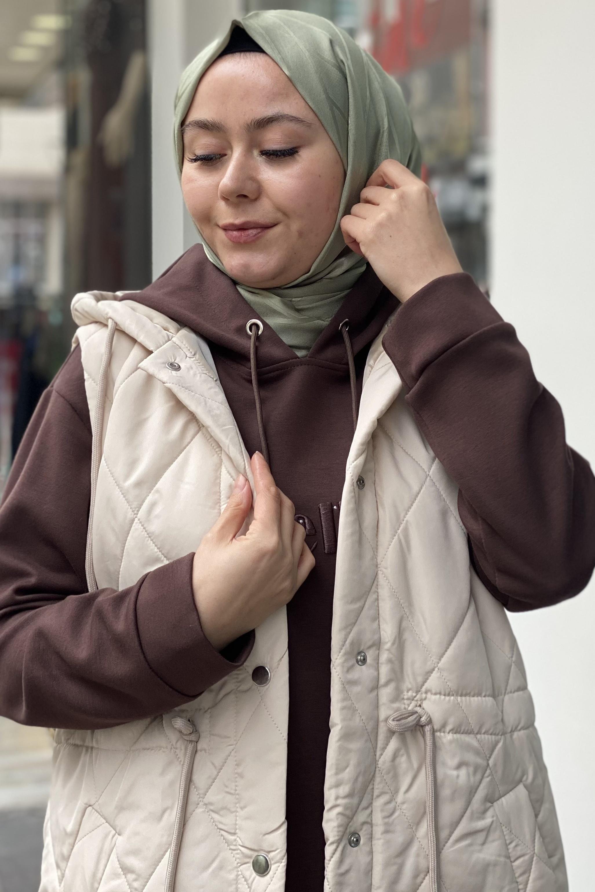 Tesettür 9072 Kapitone yelek