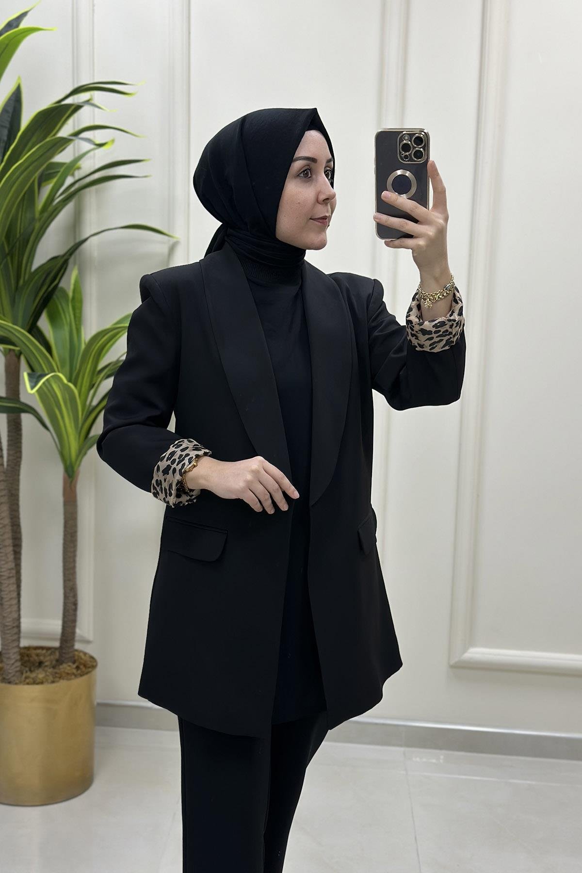 CeketKatlama Kol Leopar Detaylı Kadın Blazer Ceket Siyah MSE 1324