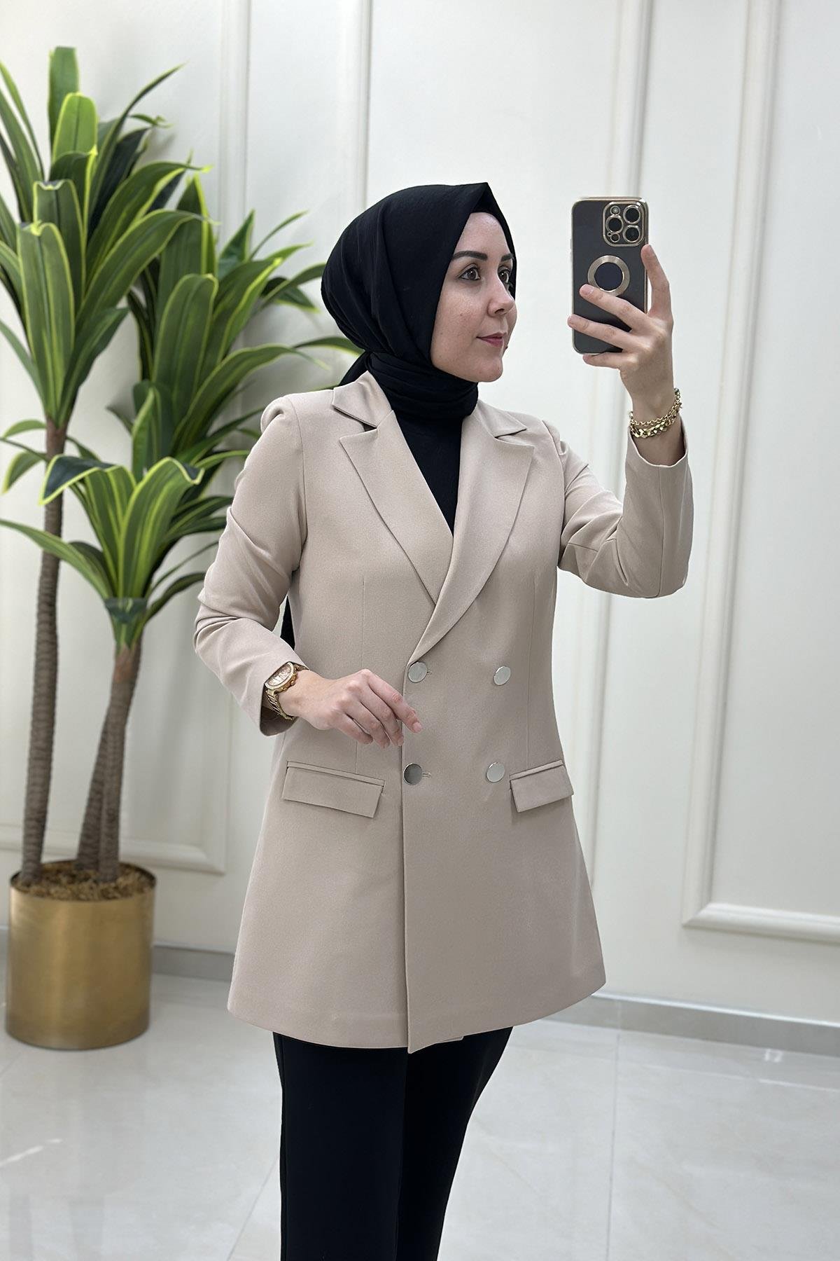 CeketKruvaze Yaka Önü Düğmeli Kadın Blazer Ceket Bej OZN 4151