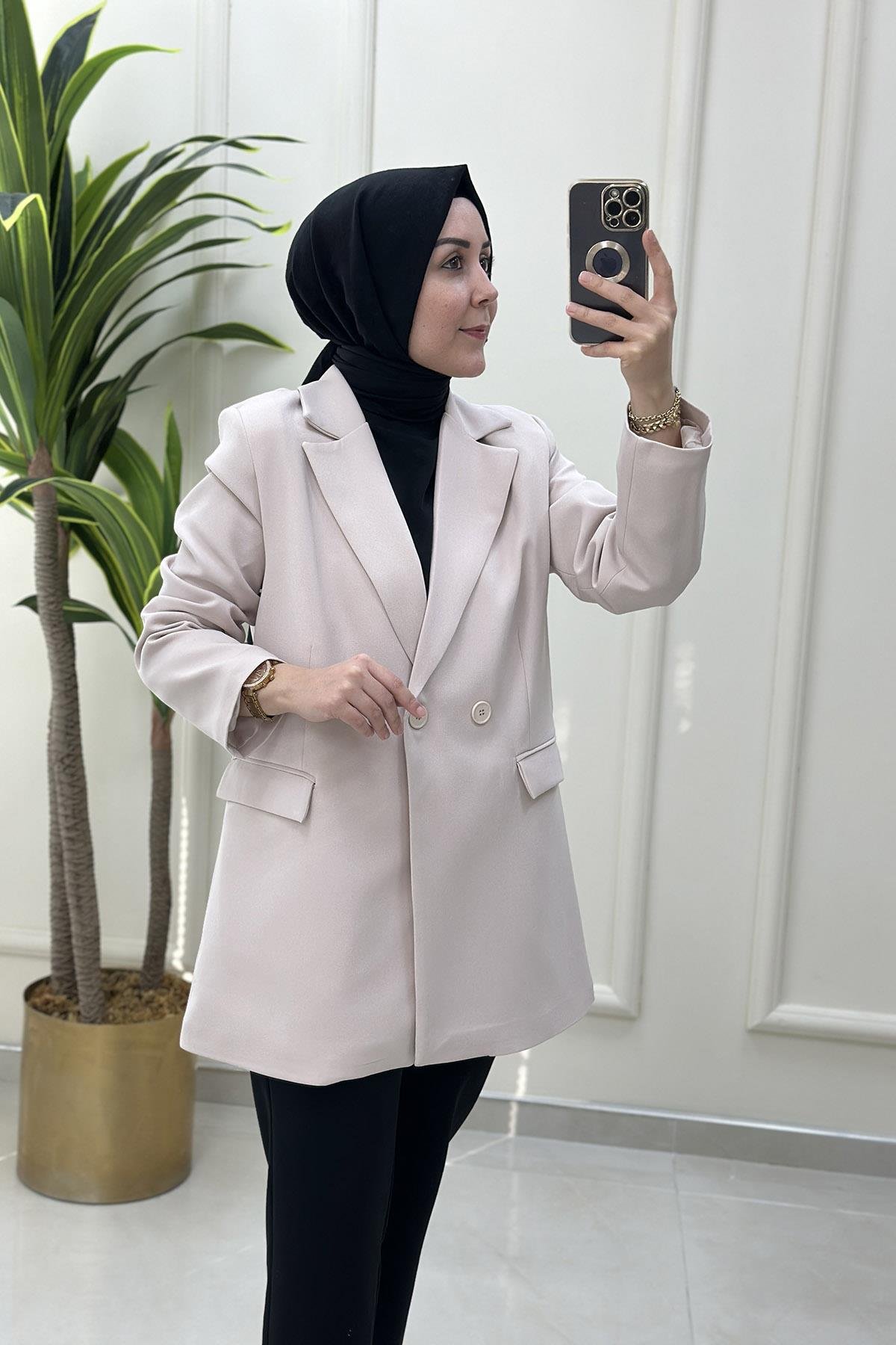 CeketKruvaze Yaka Önü Düğmeli Kadın Ceket Taş MSE 6000