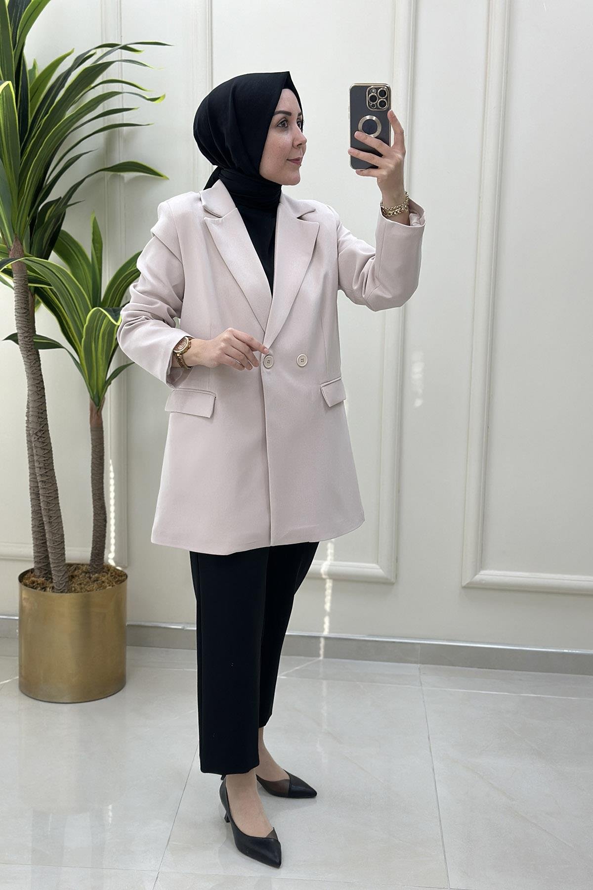 CeketKruvaze Yaka Önü Düğmeli Kadın Ceket Taş MSE 6000