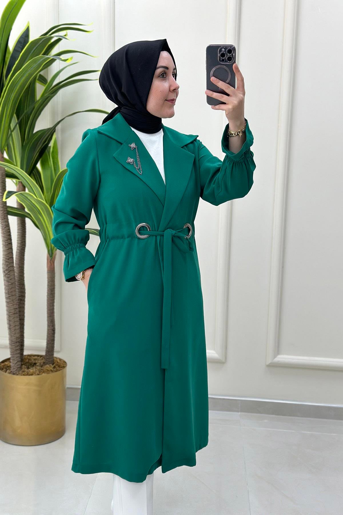 Giy ÇıkBeli Büzgülü Kolu Volanlı Broş Detaylı Kadın Giy Çık Benetton Yeşili MLH 4071