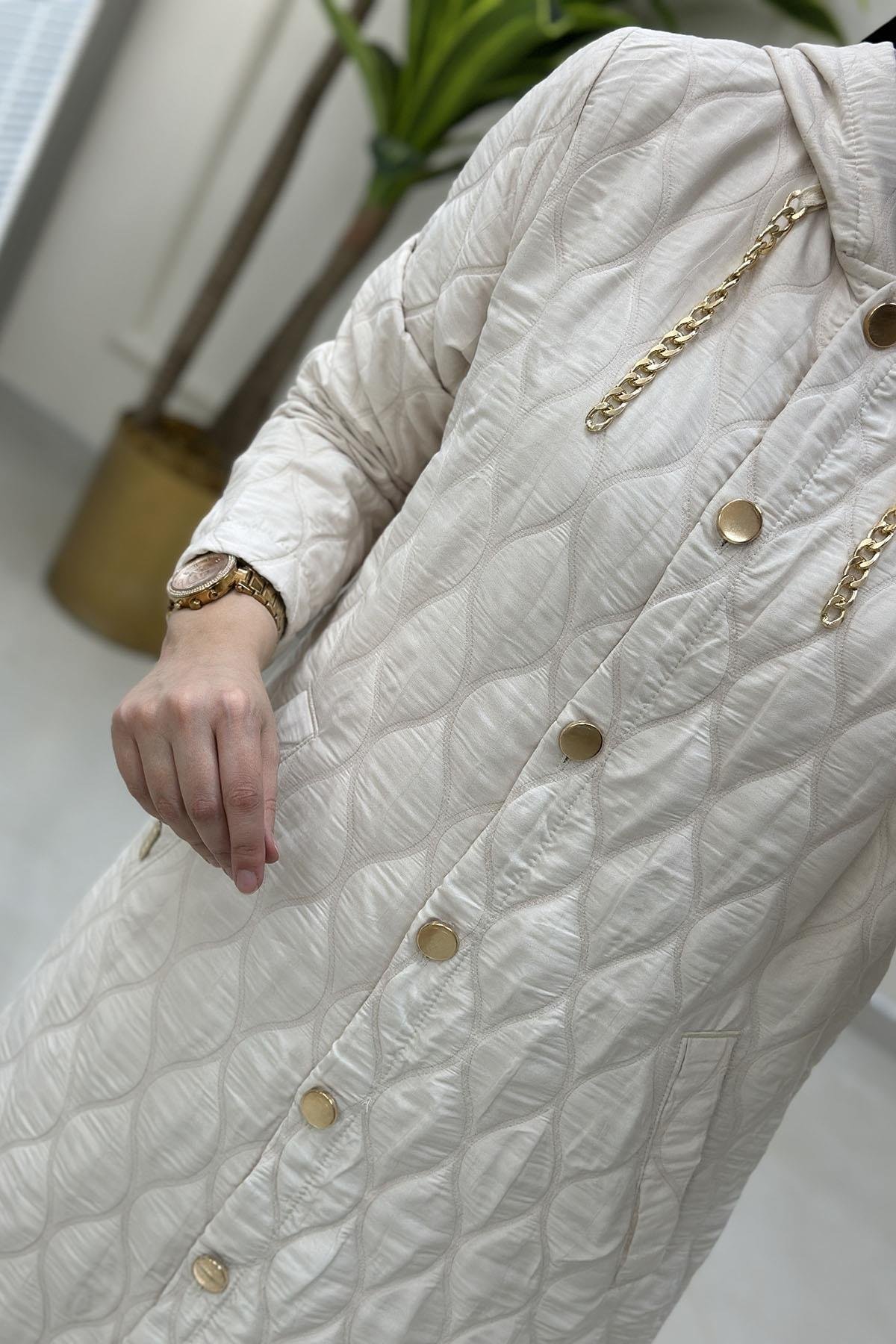 Giy ÇıkÖnü Düğmeli Zincir Detaylı Kadın Kapitone Giyçık Taş AKAY 111