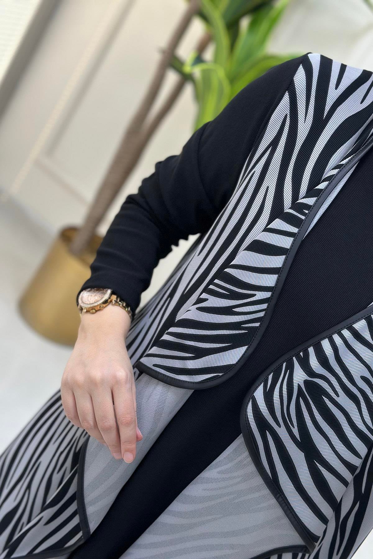İkili TakımZebra Desen Volanlı Hırka ve Tunik Kadın İkili Takım Gri LOOK 7060
