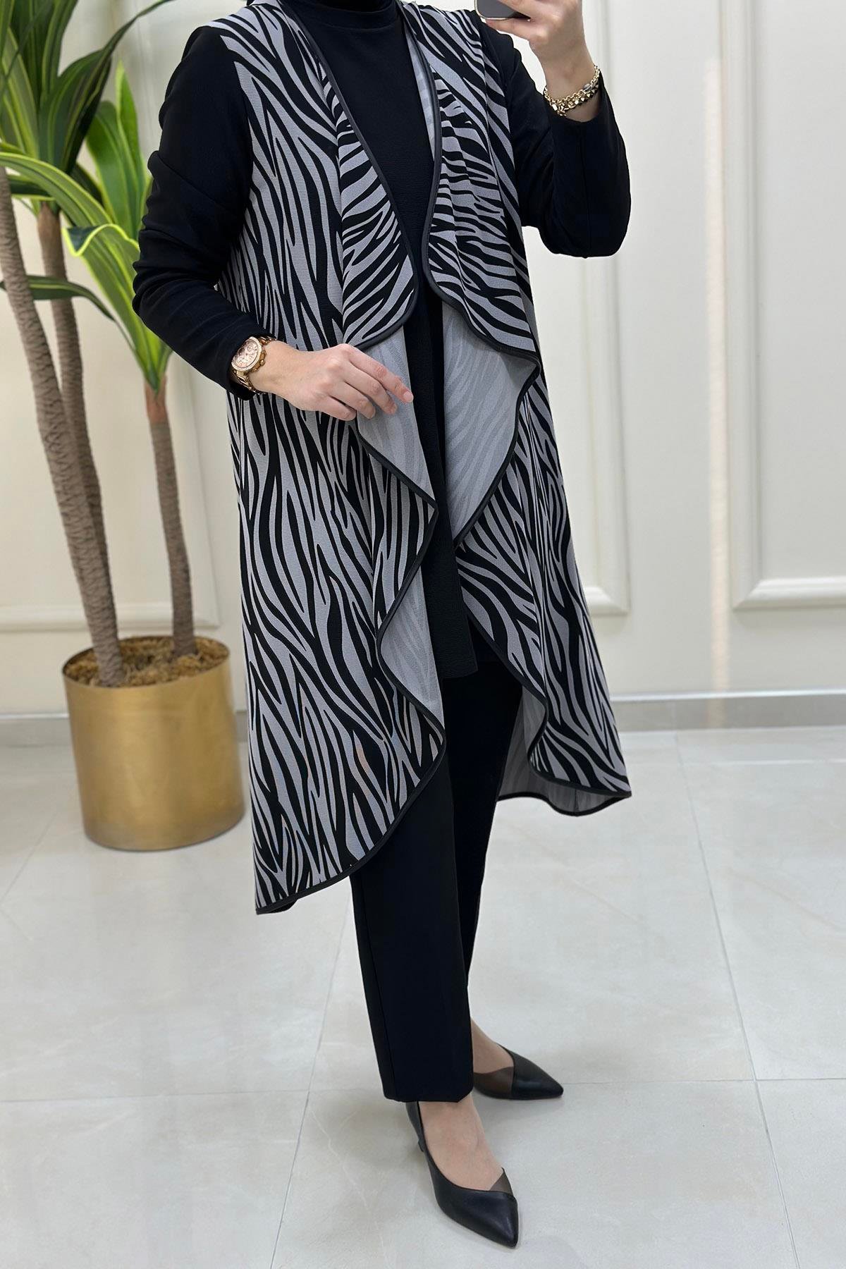 İkili TakımZebra Desen Volanlı Hırka ve Tunik Kadın İkili Takım Gri LOOK 7060