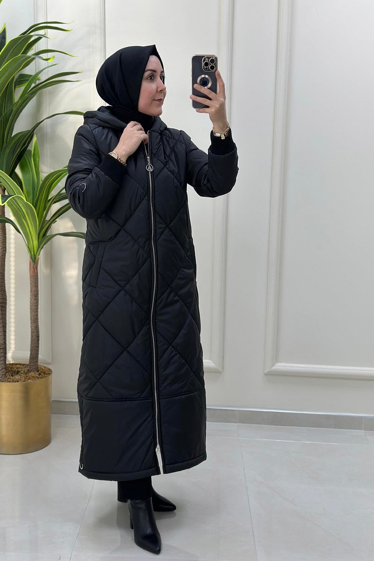 KabanArmine Trend Baklava Desen Şişme Kadın Kaban Siyah ARM 710