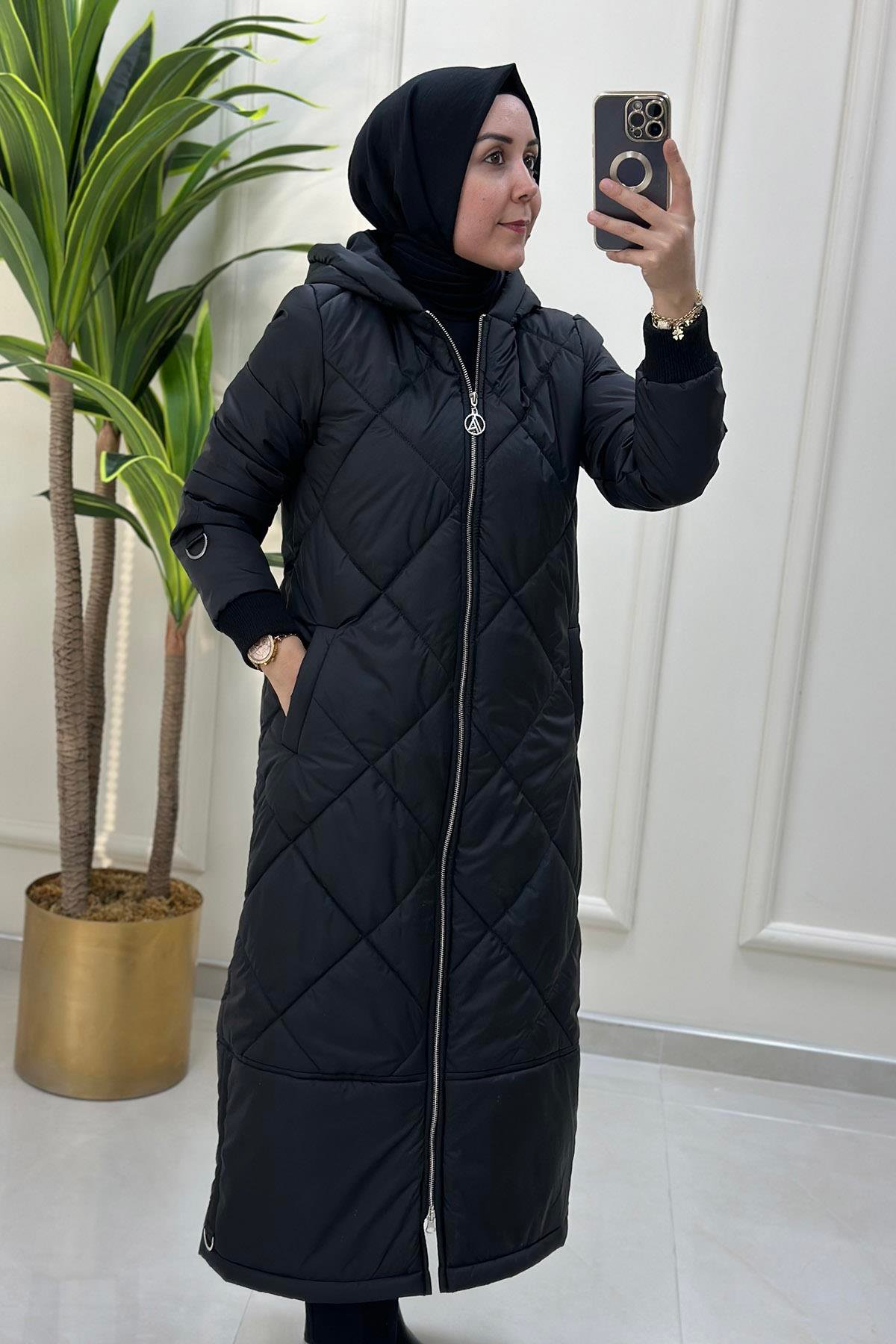 KabanArmine Trend Baklava Desen Şişme Kadın Kaban Siyah ARM 710