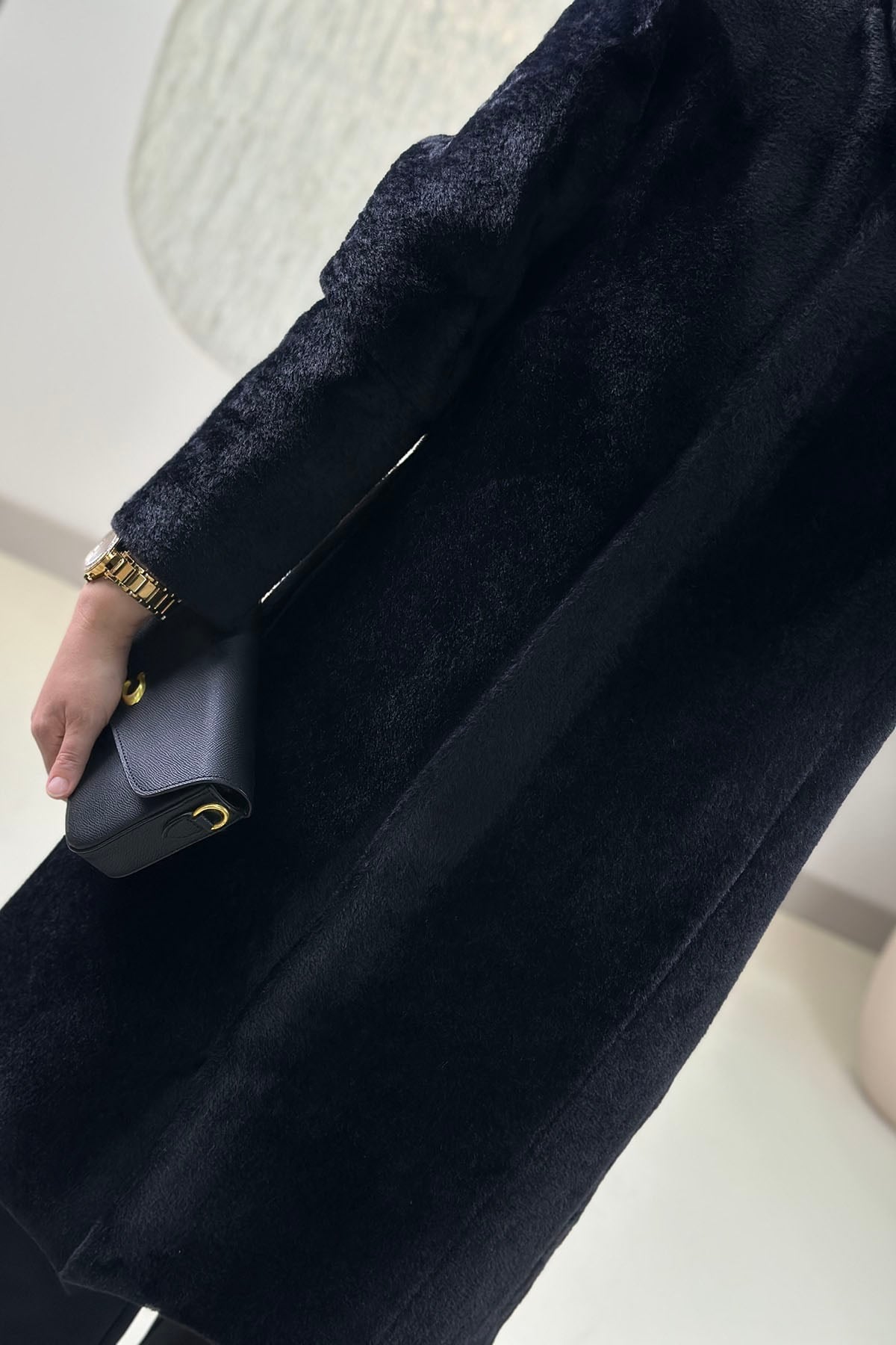 KabanÖnü Çıtçıtlı Cepli Kadın Angora Kaban Siyah SFF 5125