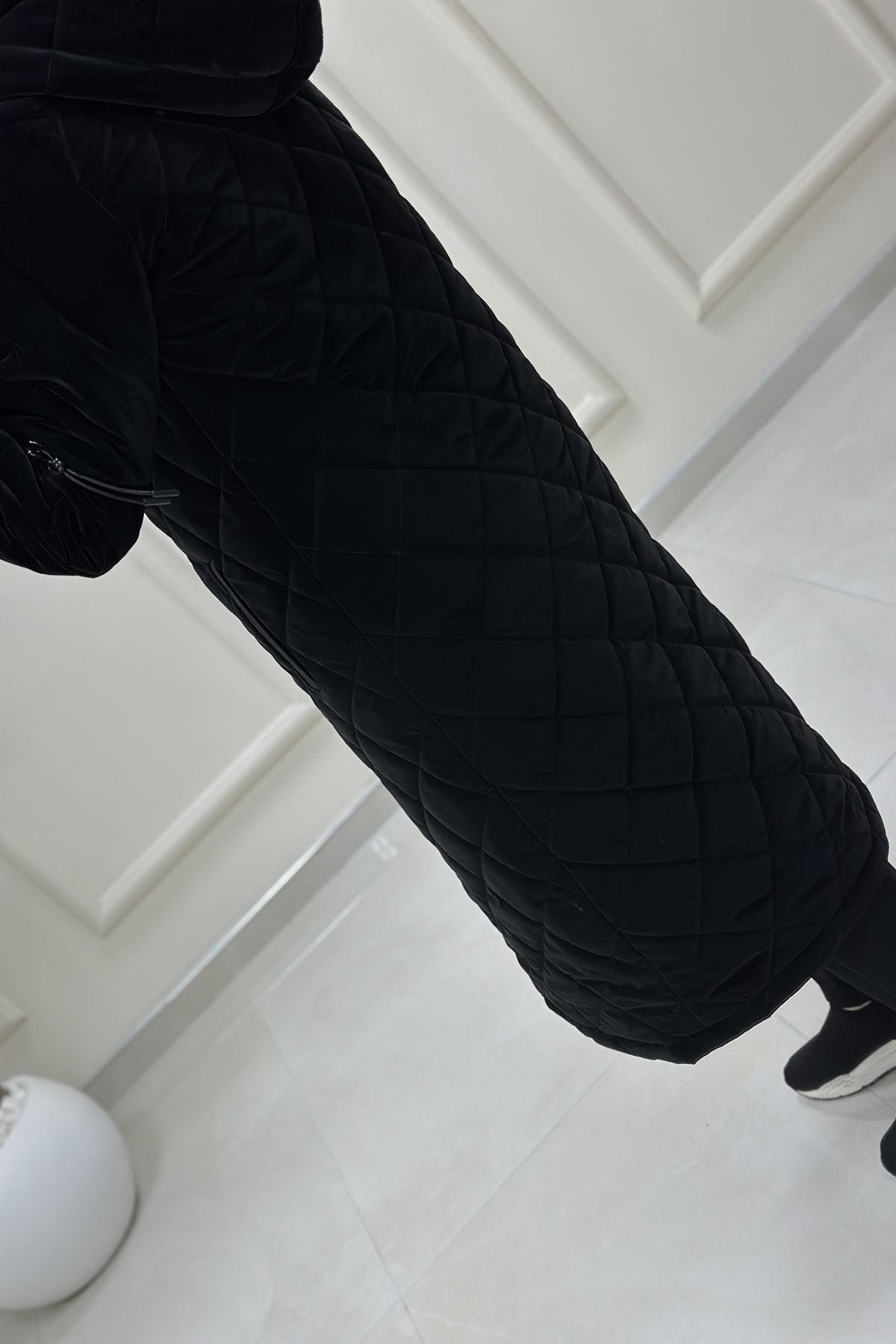 KabanÖnü Fermuarlı Kolları Aksesuar Detaylı Kadın Kapitone Kaban Siyah MLH 4613