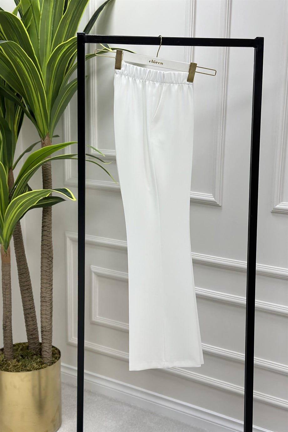 Pantolonİspanyol Paça Model Kadın Pantolon Beyaz 1308