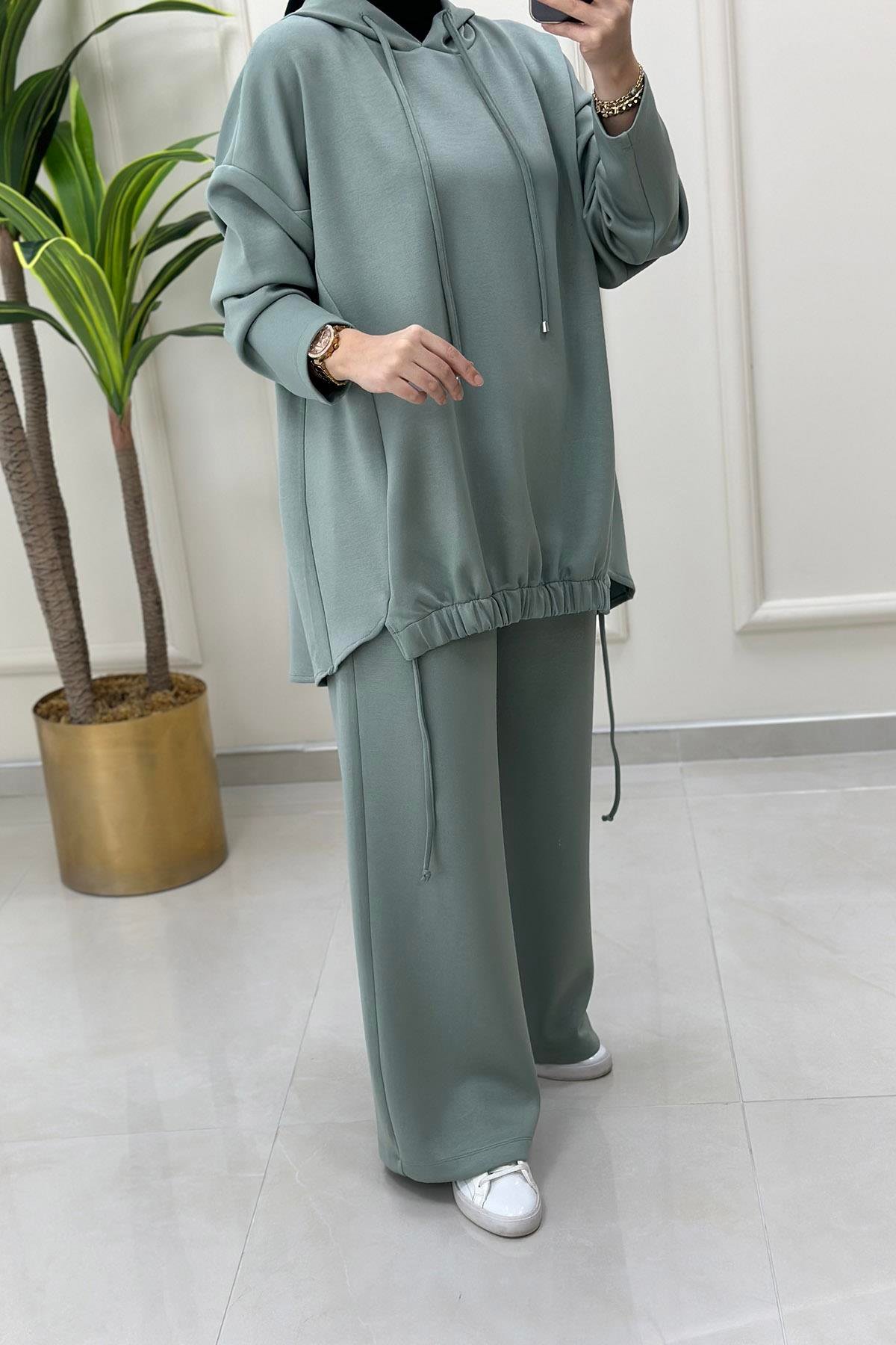 Pantolonlu Takım Oysho Kumaş Önü Büzgülü Kapüşonlu Tunik ve Pantolon Kadın İkili Takım Mint Yeşili MSE 8037