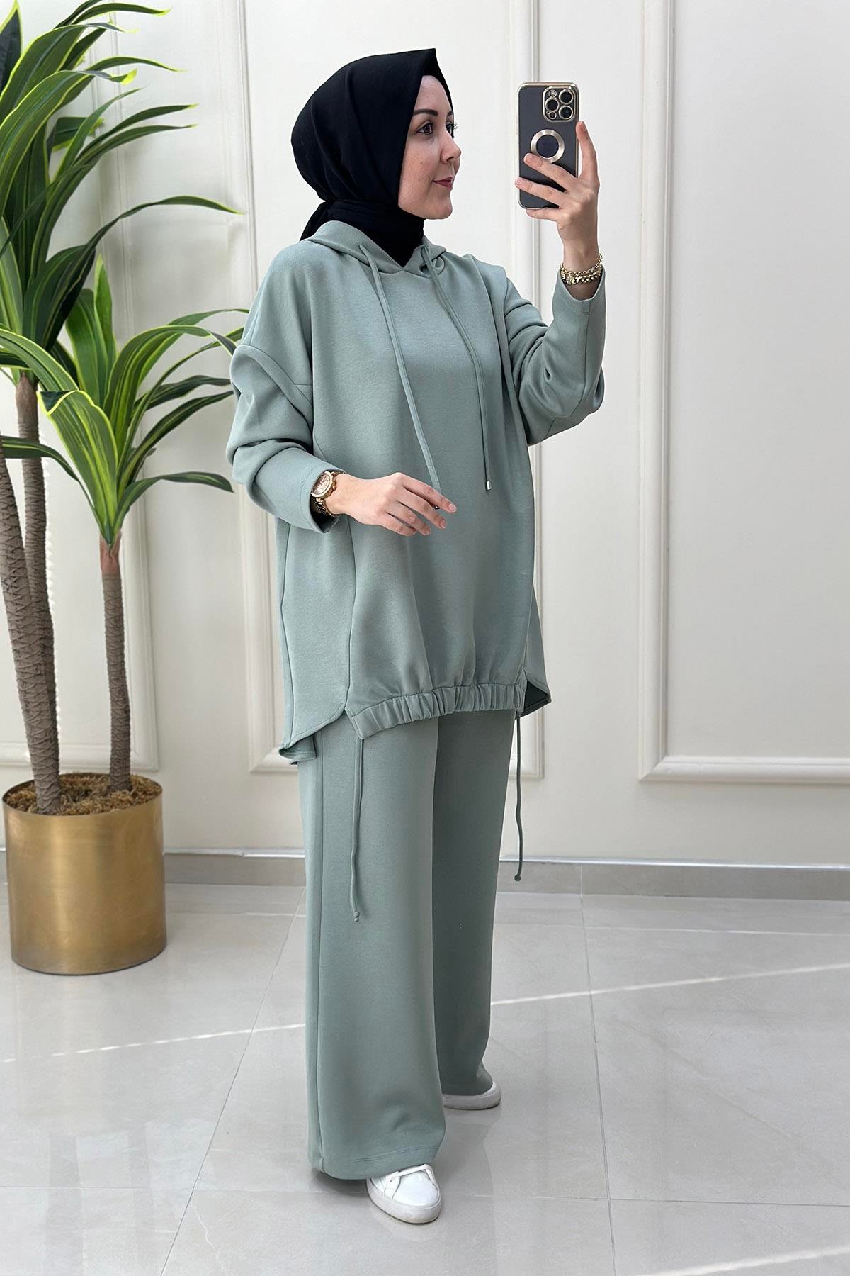 Pantolonlu Takım Oysho Kumaş Önü Büzgülü Kapüşonlu Tunik ve Pantolon Kadın İkili Takım Mint Yeşili MSE 8037