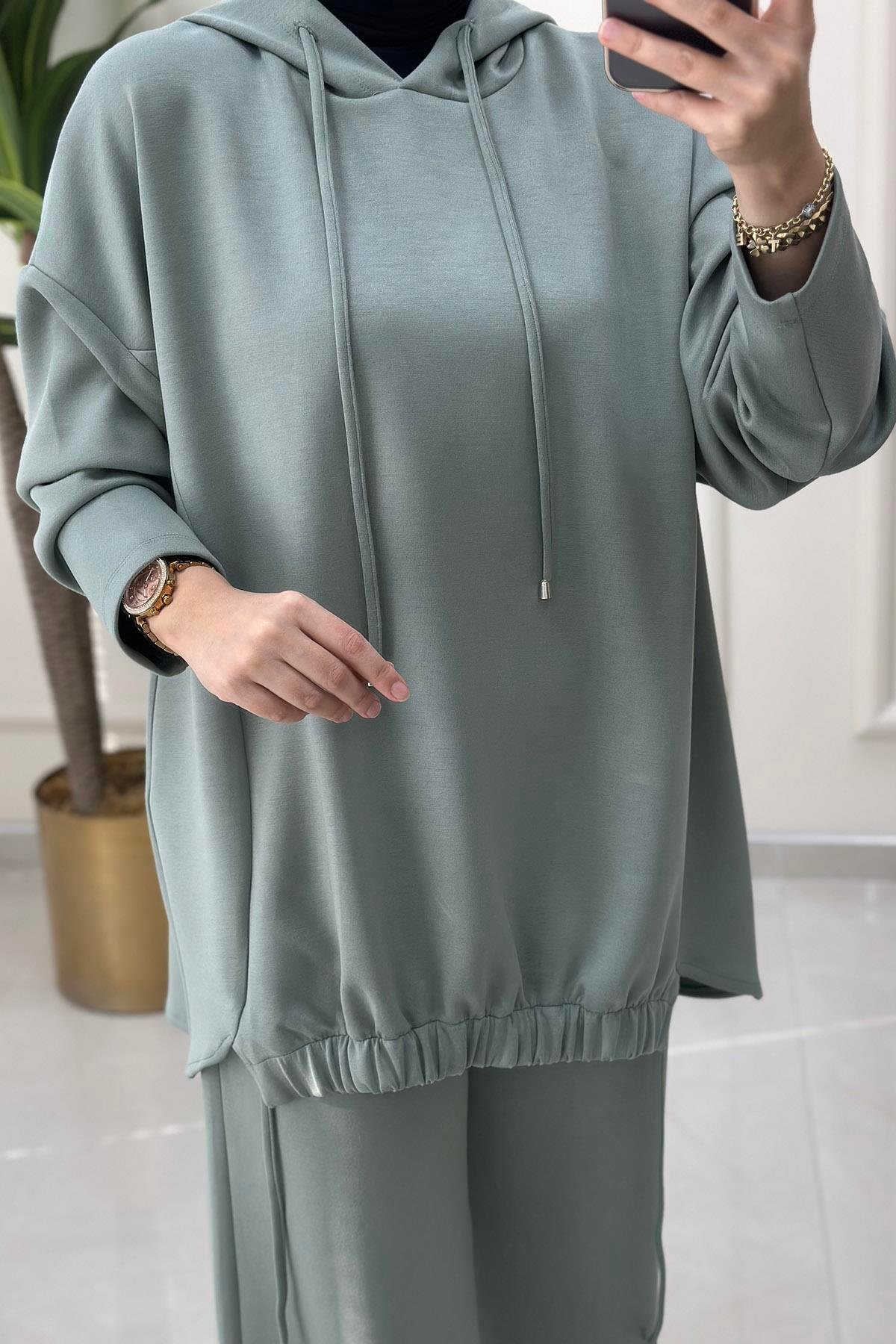 Pantolonlu Takım Oysho Kumaş Önü Büzgülü Kapüşonlu Tunik ve Pantolon Kadın İkili Takım Mint Yeşili MSE 8037