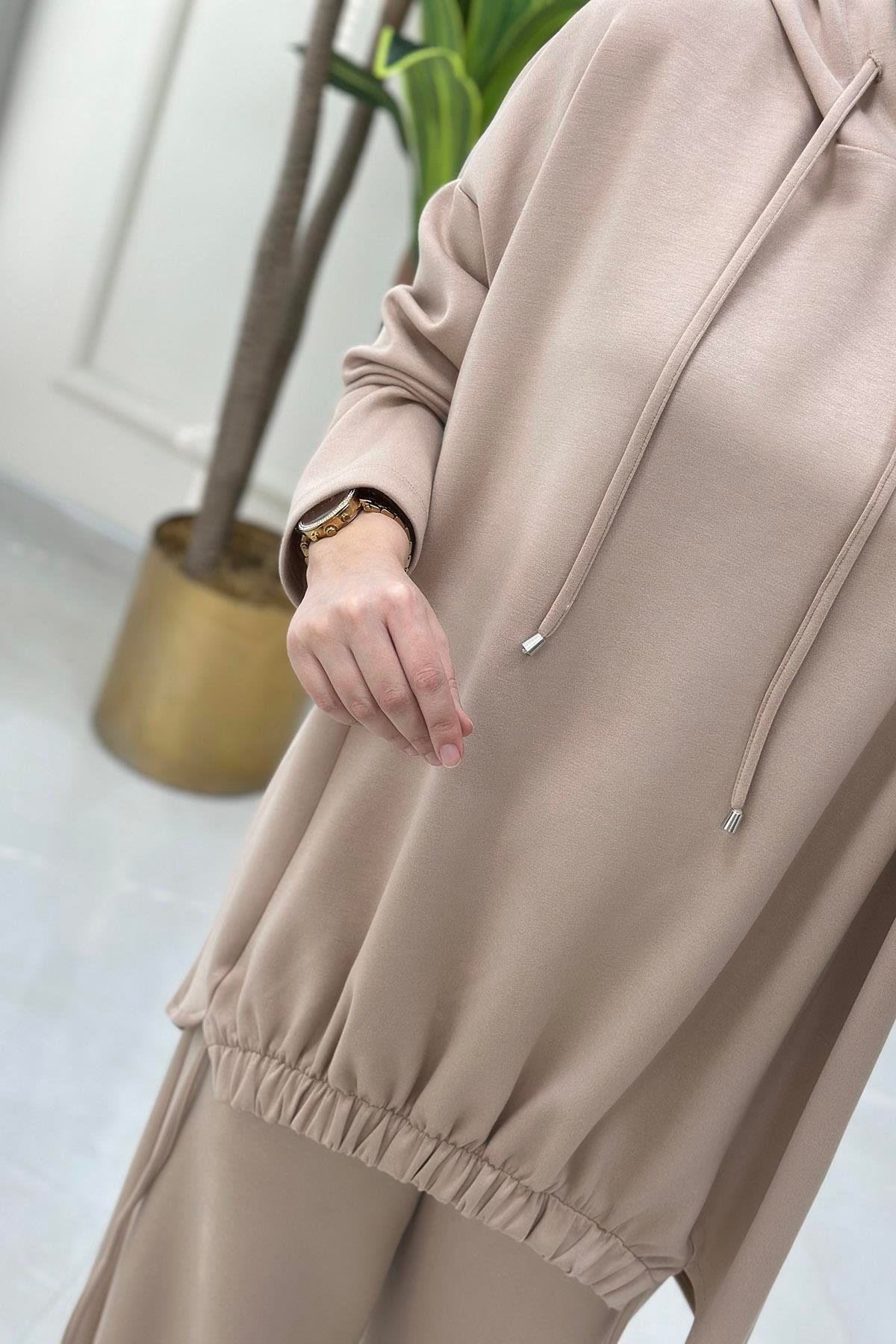 Pantolonlu Takım Oysho Kumaş Önü Büzgülü Kapüşonlu Tunik ve Pantolon Kadın İkili Takım Bej MSE 8037