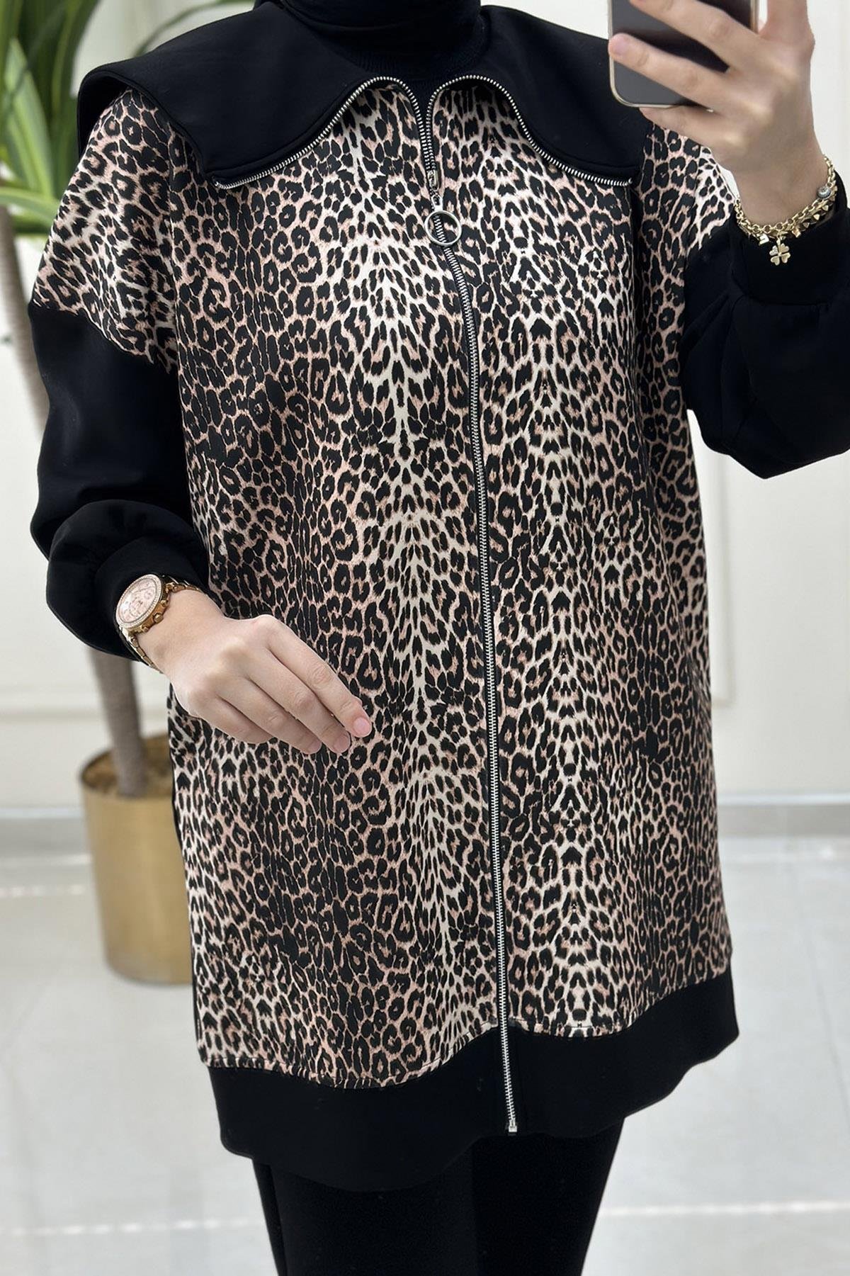 Pantolonlu TakımLeopar Desen Şal Yaka Giyçık ve Pantolon Kadın İkili Takım Siyah KADO 120030
