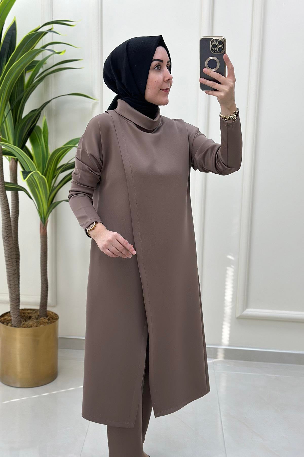 Pantolonlu TakımÖnü Anvelop Kesim Tunik ve Pantolon Kadın İkili Takım Vizon KADO 9644