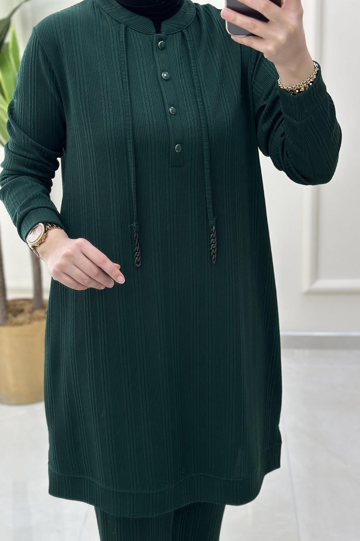 Pantolonlu TakımÖnü Yarım Düğmeli İp Aksesuarlı Tunik ve Pantolon Kadın İkili Takım Zümrüt Yeşili KADO 9442