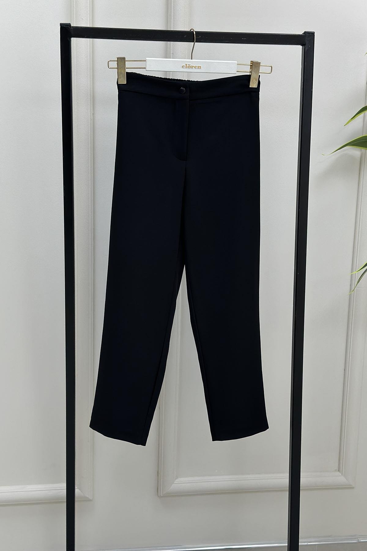 PantolonOzan Aydın Havuç Kesim Pantolon Siyah OZN 5022