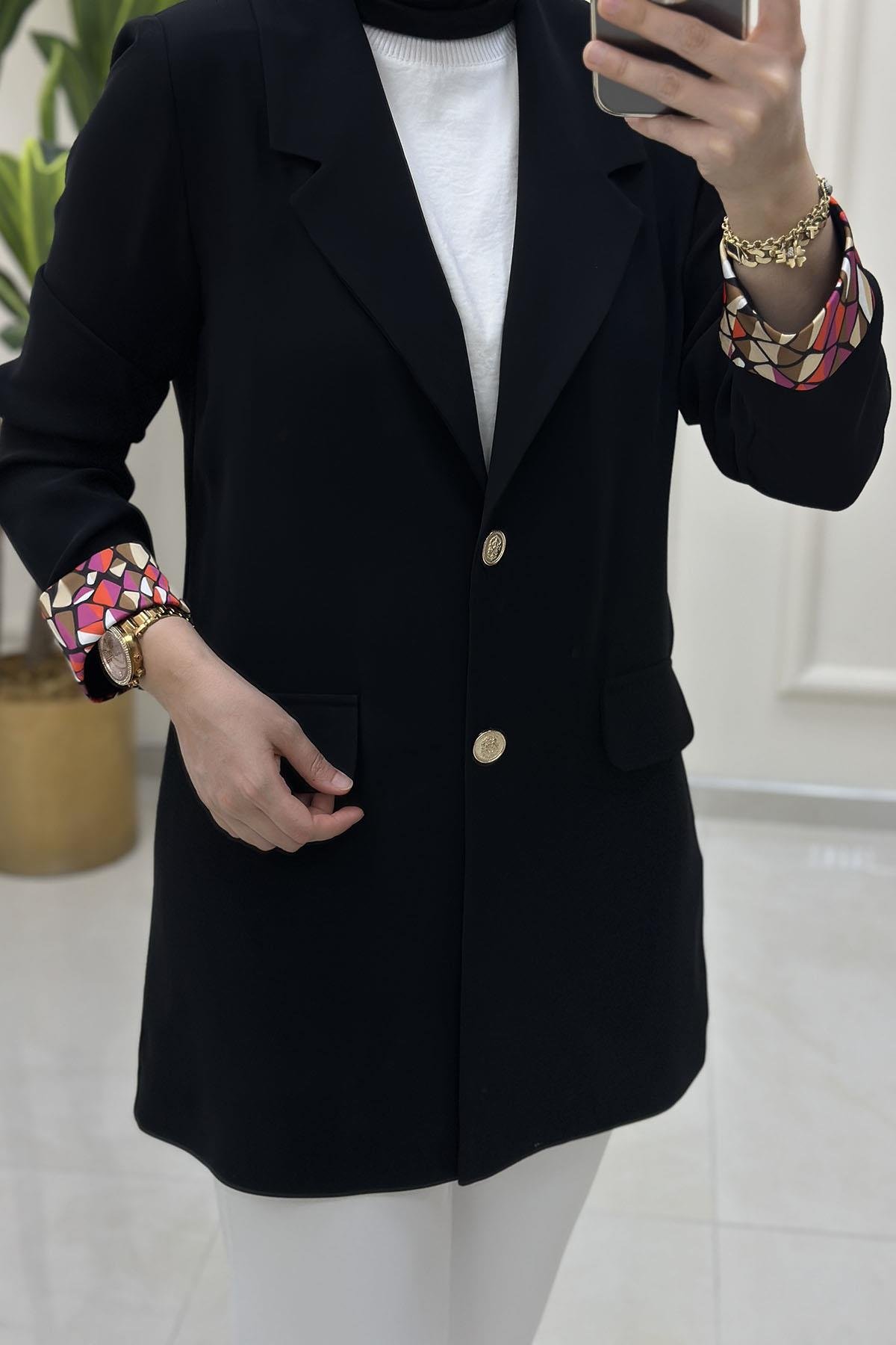 Tesettür CeketKruvaze Yaka Katlama Kol Renk Garnili Kadın Ceket Siyah MLH 5100