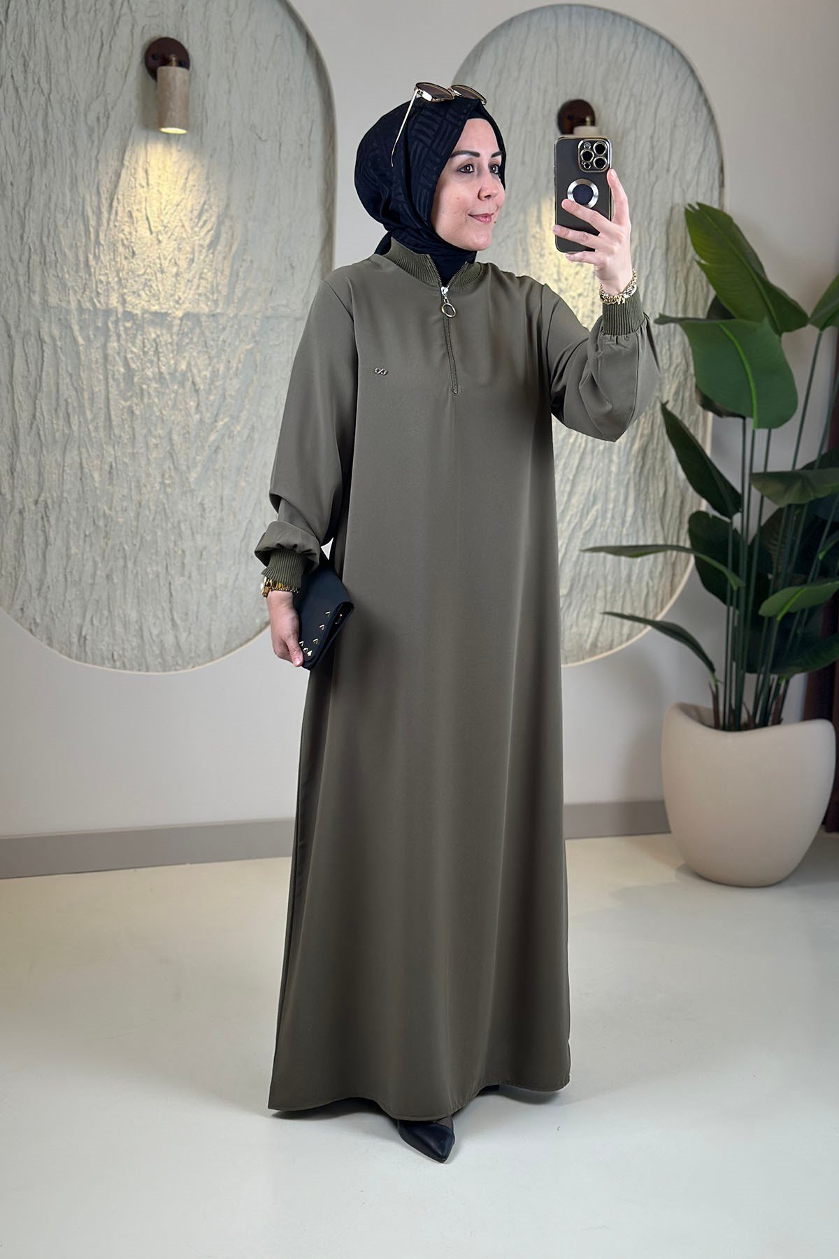 Tesettür ElbiseYaka ve Kol Ribanalı Cepli Kadın Elbise Haki KADO 251292