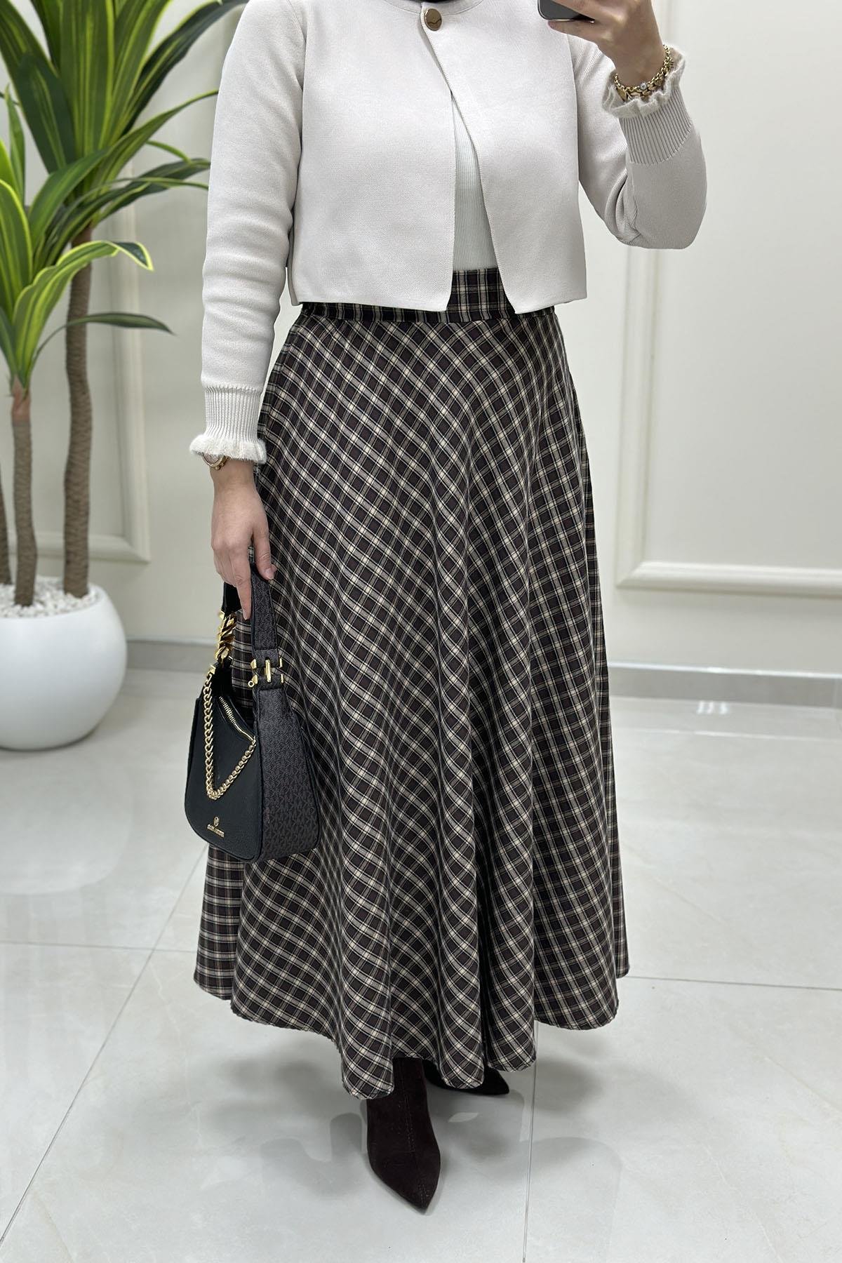 Tesettür EtekEkose Volanlı Kadın Etek Açık Kahverengi GNR 226