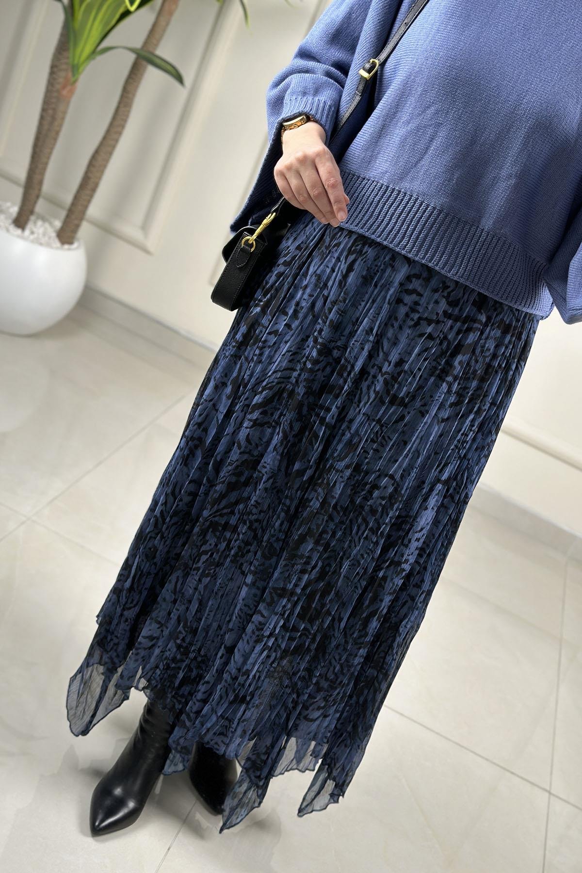 Tesettür EtekKendinden Desenli Verev Kesim Kadın Şifon Etek Mavi SAGA 4073