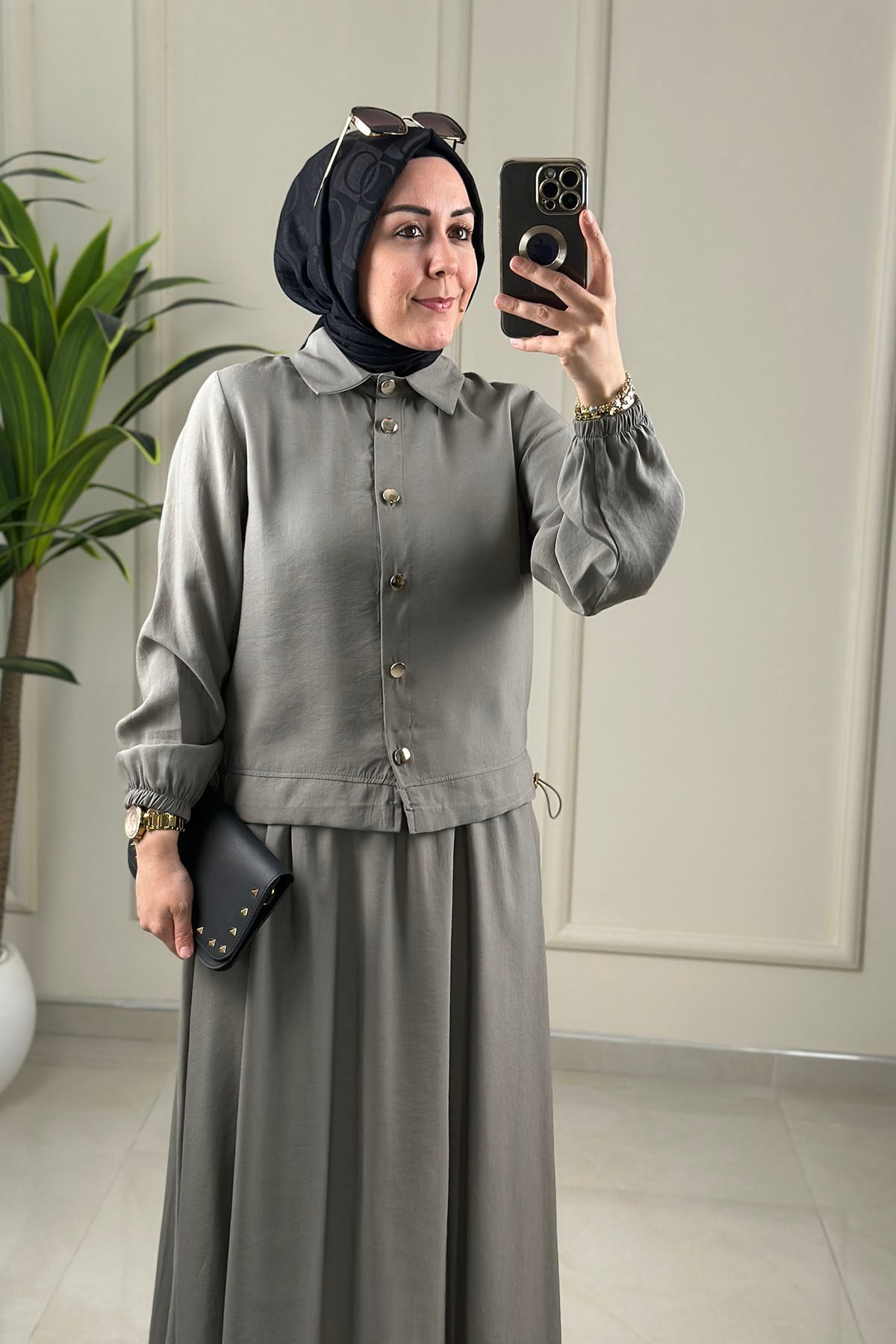 Tesettür Etekli TakımTensel Önü Düğmeli Büzgülü Ceket ve Etek Kadın İkili Takım Haki GNR 242