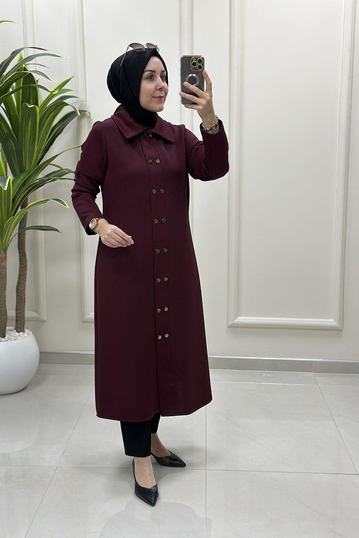 Tesettür Giy Çık KapMevsimlik Önü Çıtçıtlı Kadın Giyçık Kap Bordo QTN 4943