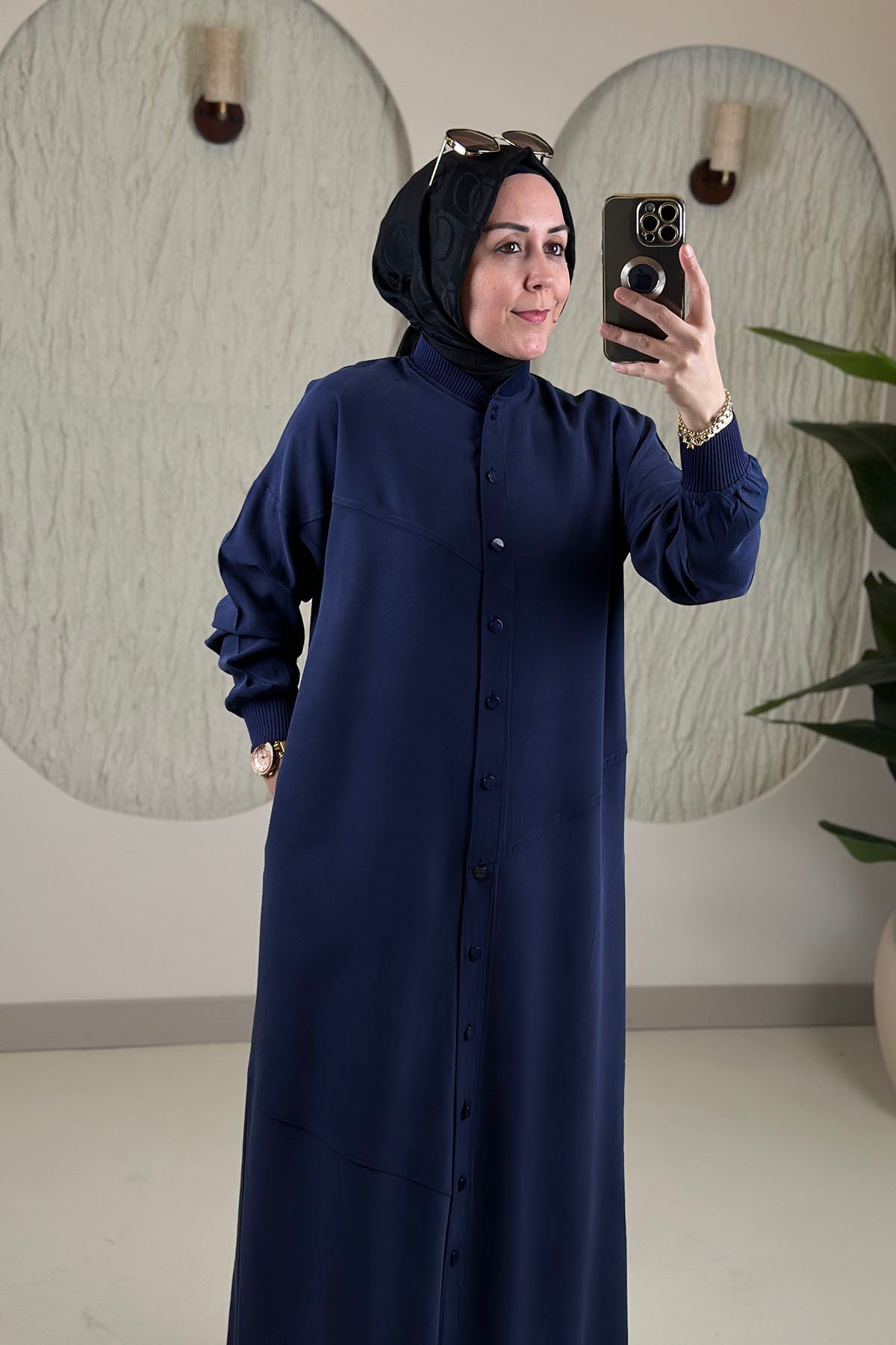 Tesettür Giy Çık KapModal Tensel Önü Düğmeli Ribanalı Uzun Kadın Giyçık Kap Lacivert KADO 268478
