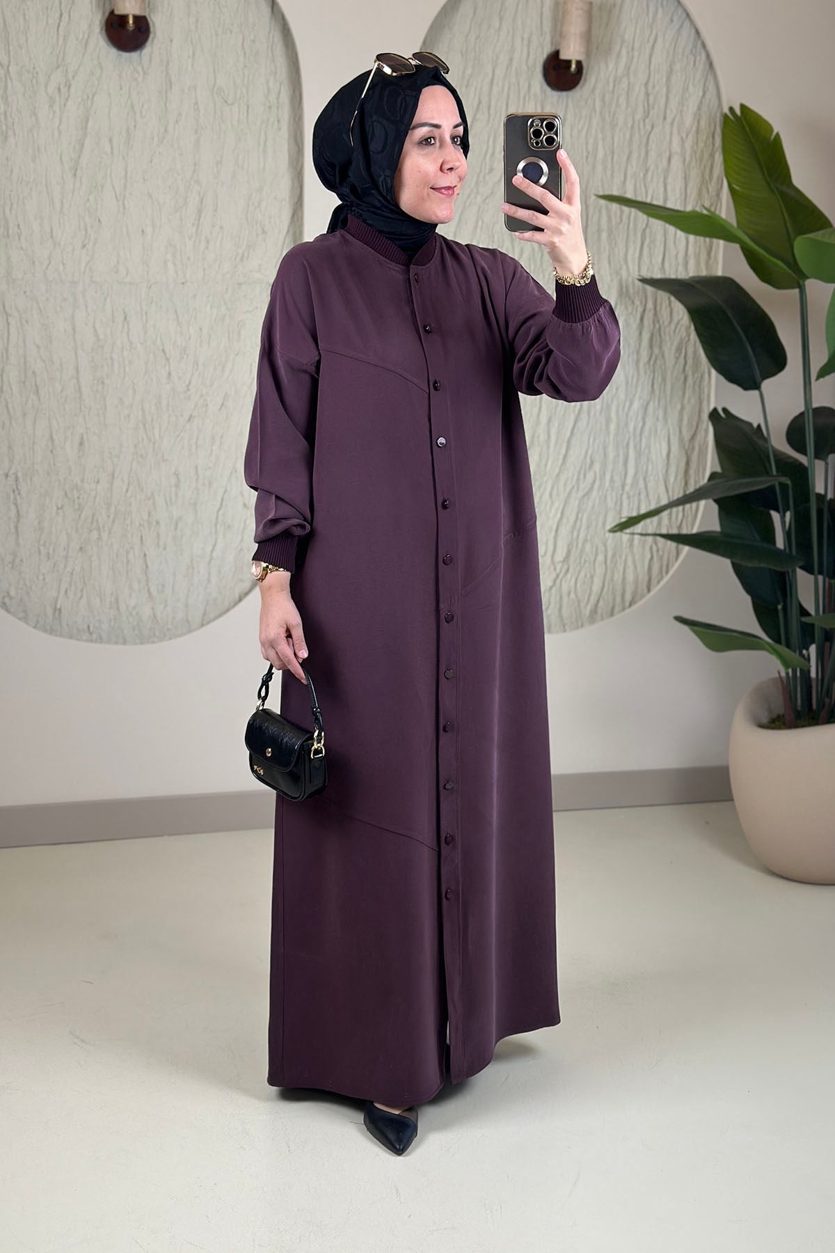Tesettür Giy Çık KapModal Tensel Önü Düğmeli Ribanalı Uzun Kadın Giyçık Kap Mürdüm KADO 268478